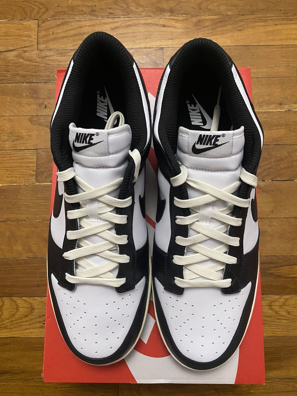 Nike Size 12.5M / 14W - Nike Dunk Low Vintage Panda Black Size US 12.5 / EU 45-46 - 4 Thumbnail
