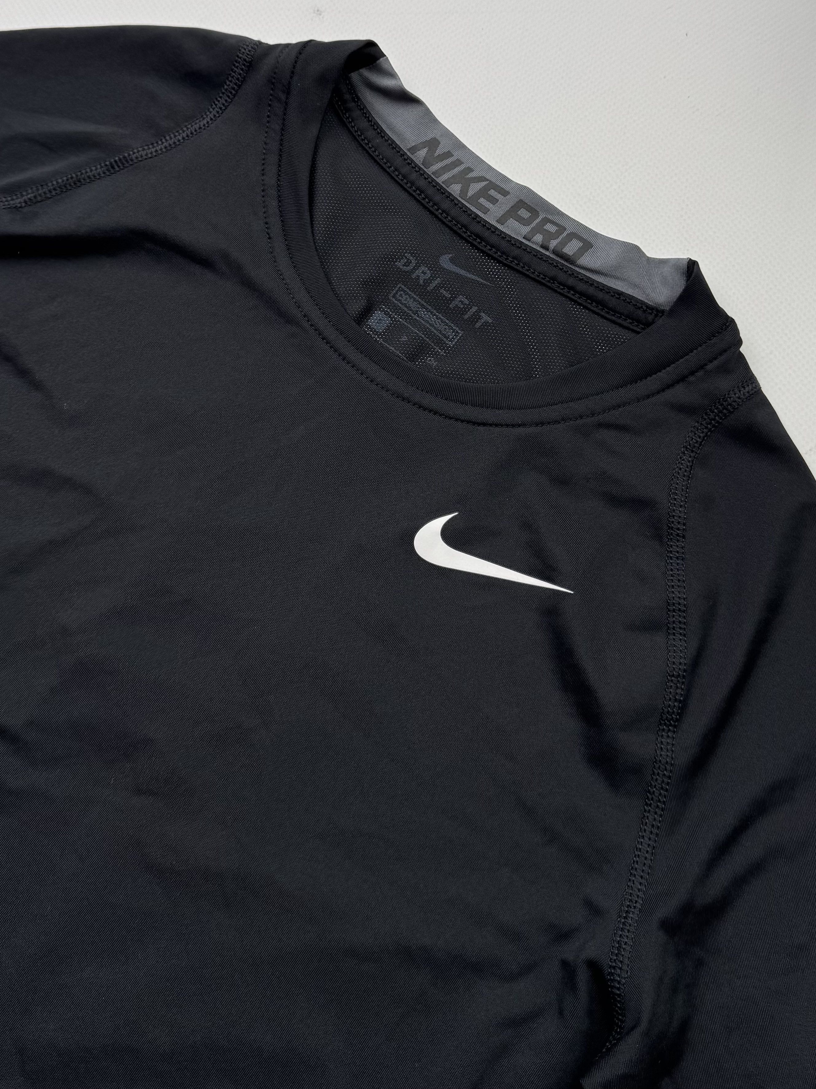 Nike Nike Pro T-Shirt (145) Size US S / EU 44-46 / 1 - 5 Thumbnail