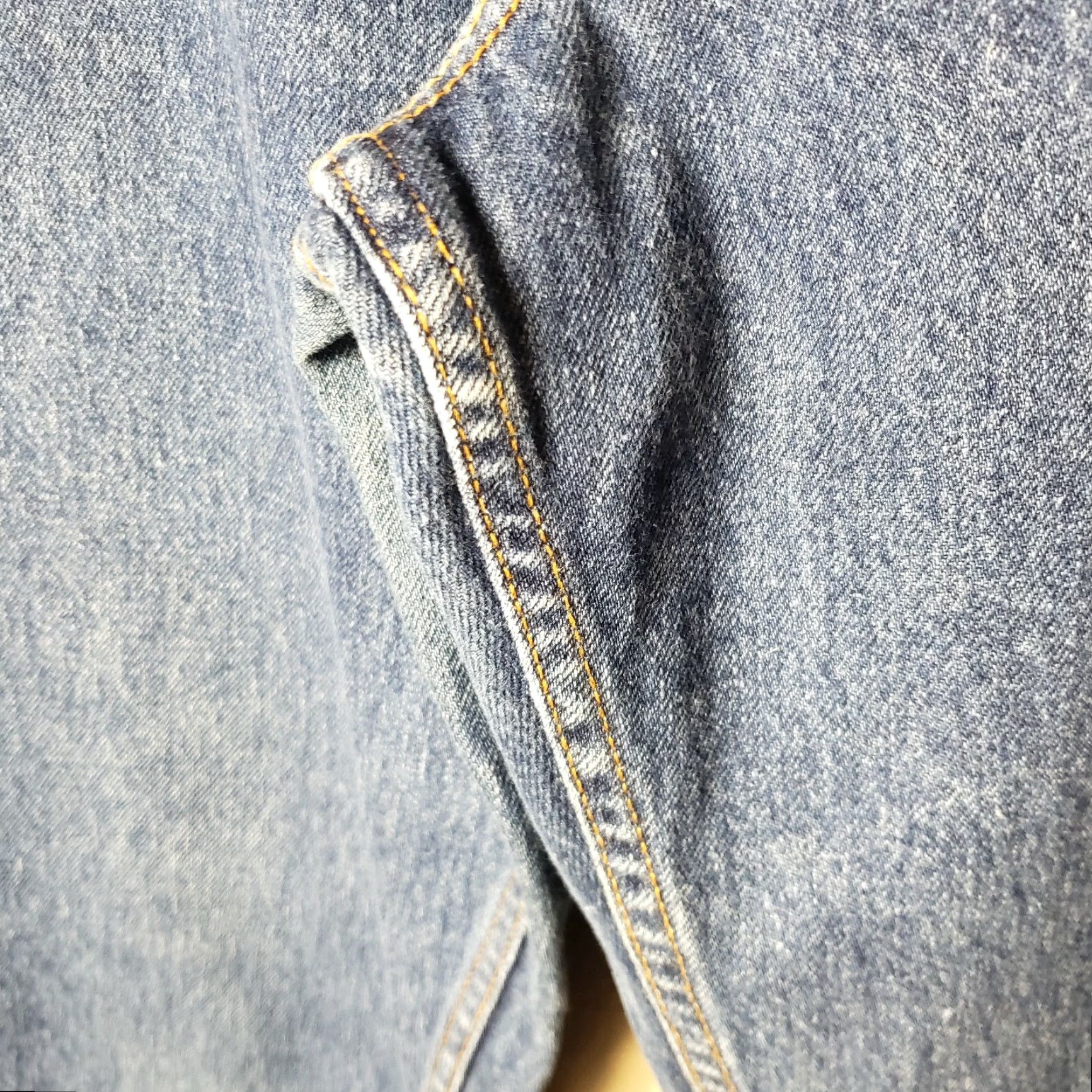 Levi's Levi's 550 Relaxed Tapered Leg High Rise Dark Wash Mom Jeans-Size 14 Women Regular Denim 5-Pocket Style Classic Size 36" / US 14 / IT 50 - 4 Thumbnail