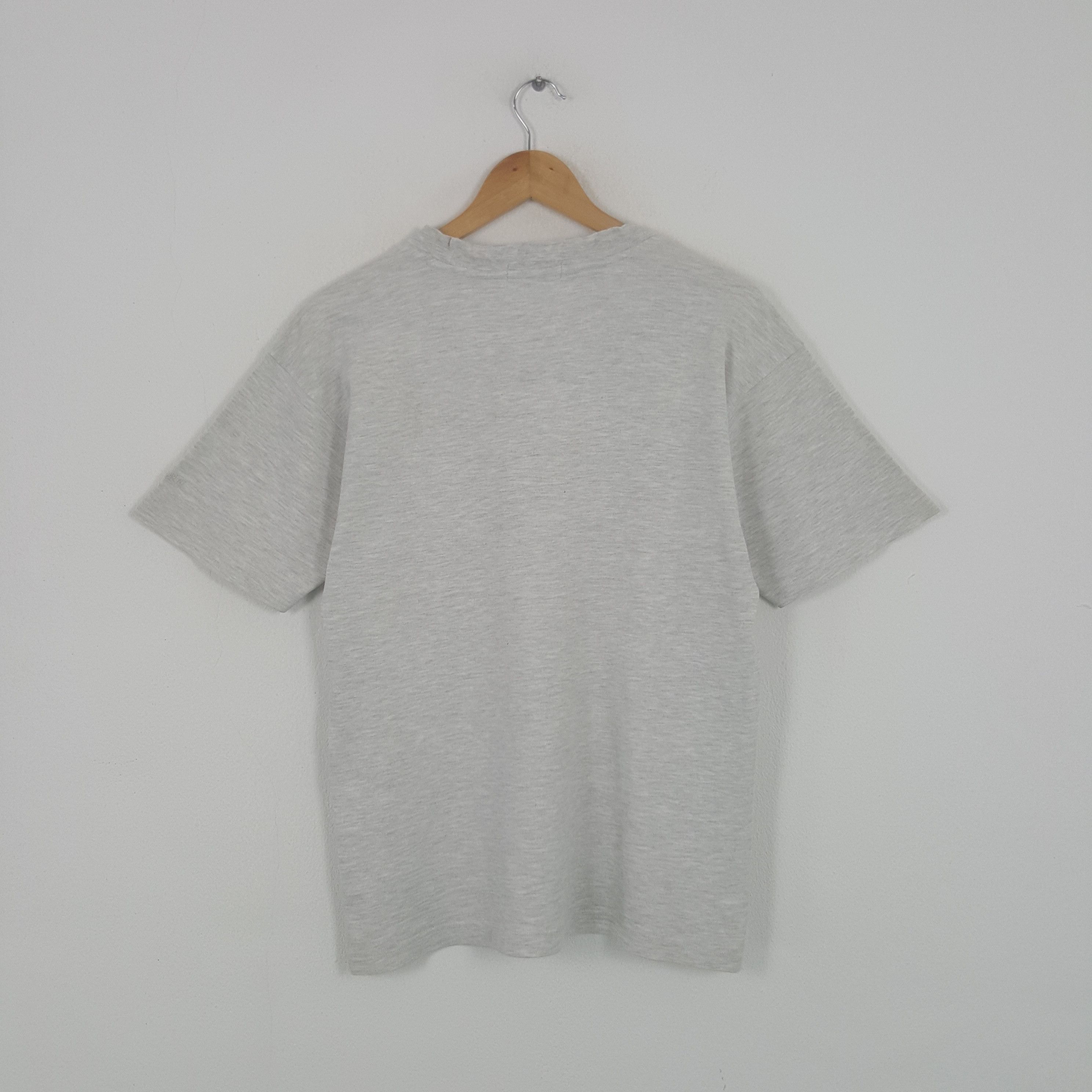 Vintage × Yves Saint Laurent Vintage Yves Saint Laurent Italian Brand Plain Tshirt Size US L / EU 52-54 / 3 - 3 Thumbnail