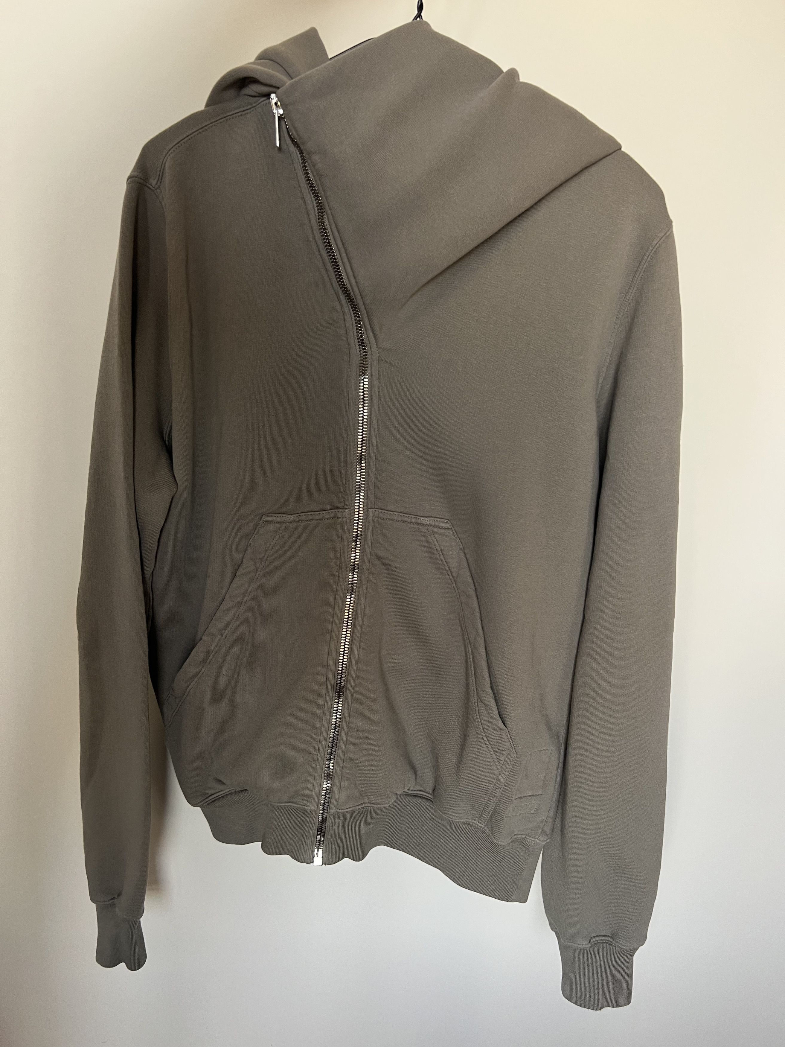 【新品未使用】RICK OWENS DRKSHDW マウンテンフーディー　L RICK OWENS DRKSHDW - 【25AW】マウンテン フーディー ジップ