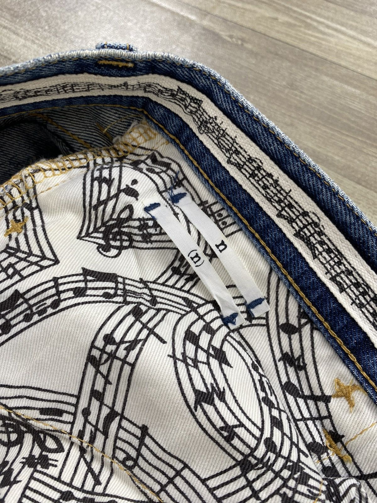 Number (N)ine Vintage Number (N)ine Music Distressed Denim Jeans Faded Size US 32 / EU 48 - 12 Thumbnail