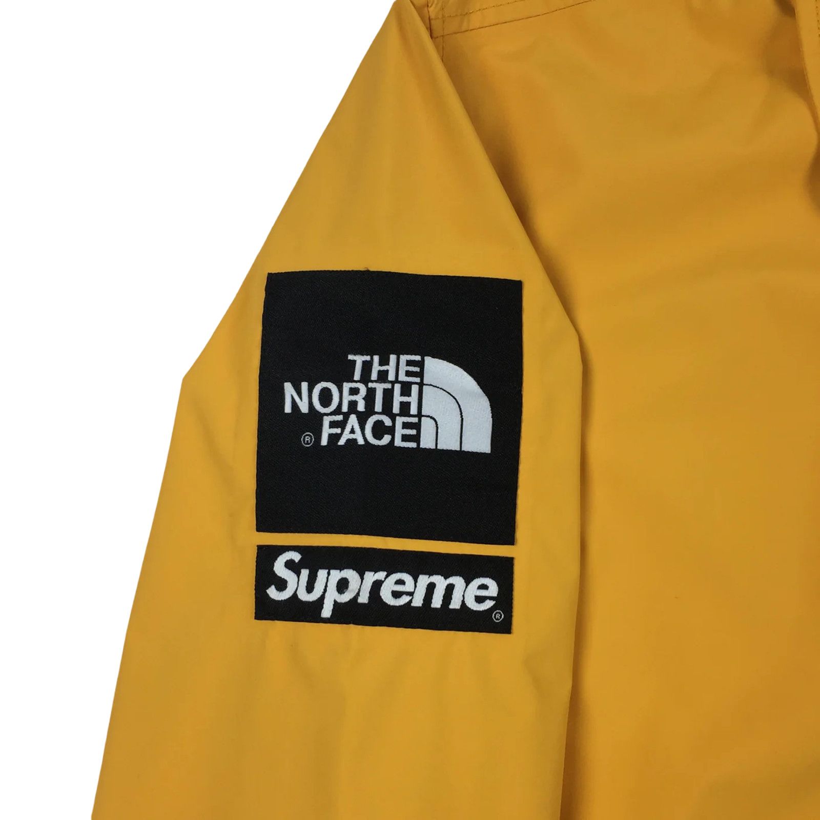 Supreme 2015 Supreme x The North Face Packable Yellow Coach Size US S / EU 44-46 / 1 - 4 Thumbnail