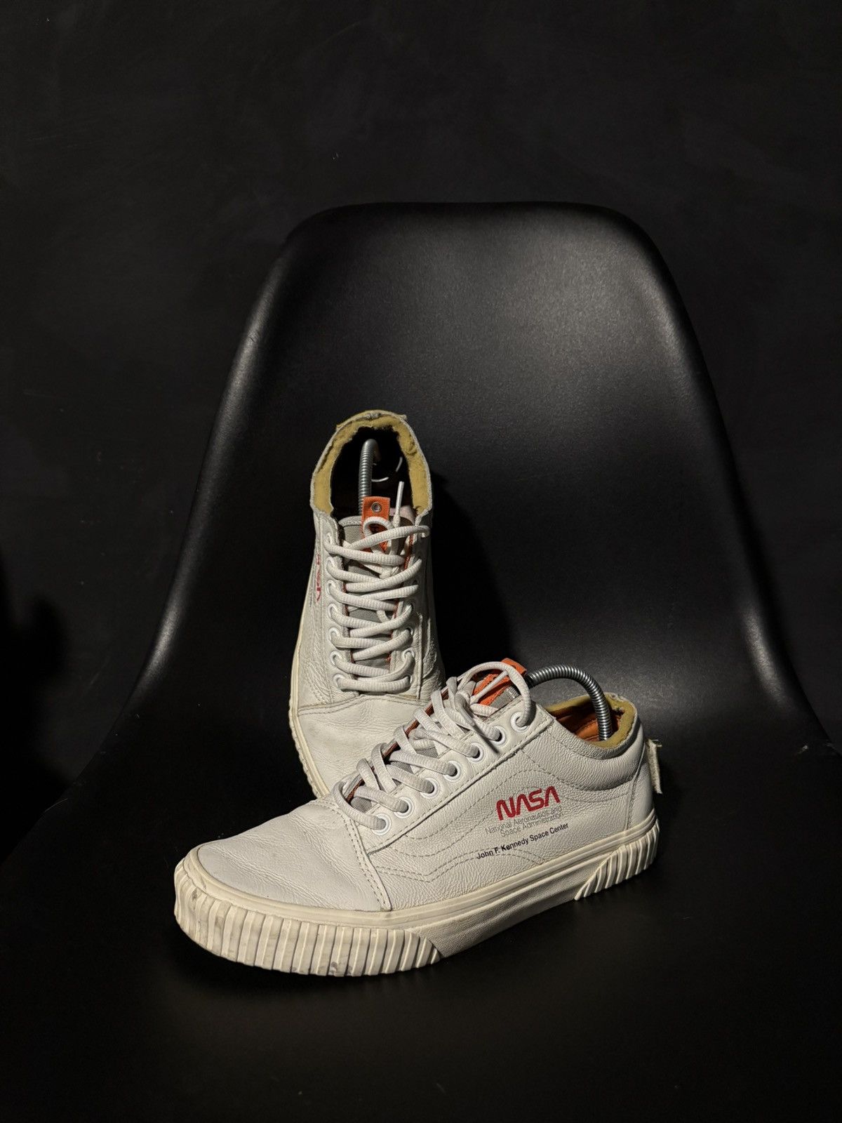 Vans Vans nasa collab Size US 8 / EU 41 - 4 Thumbnail