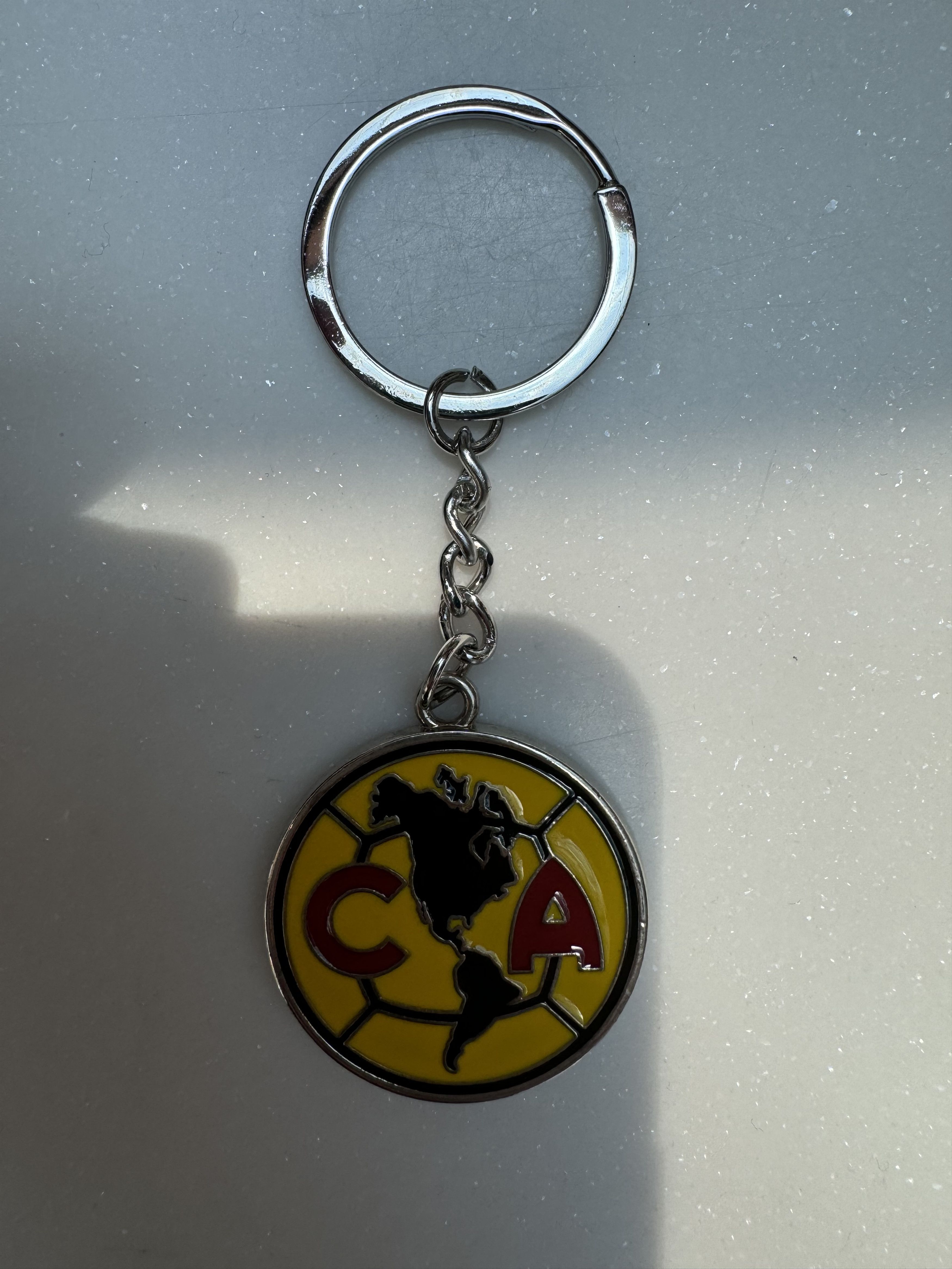 Other Club America FC Soccer Liga MX Metal Keychain New Size ONE SIZE - 1 Thumbnail