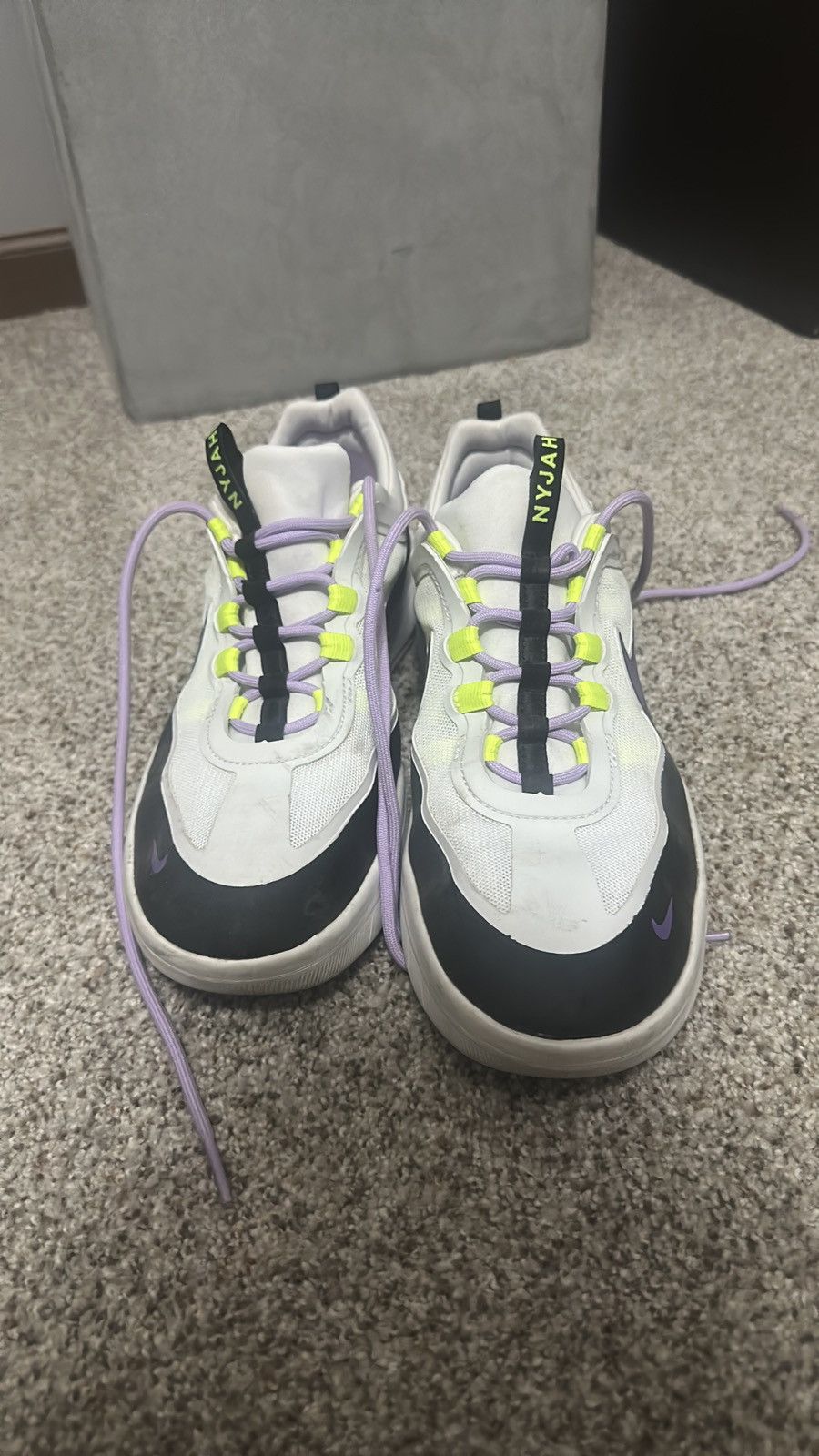 Nike Nike SB Nyjah Free 2 shoes white/purple Size US 10.5 / EU 43-44 - 2 Thumbnail