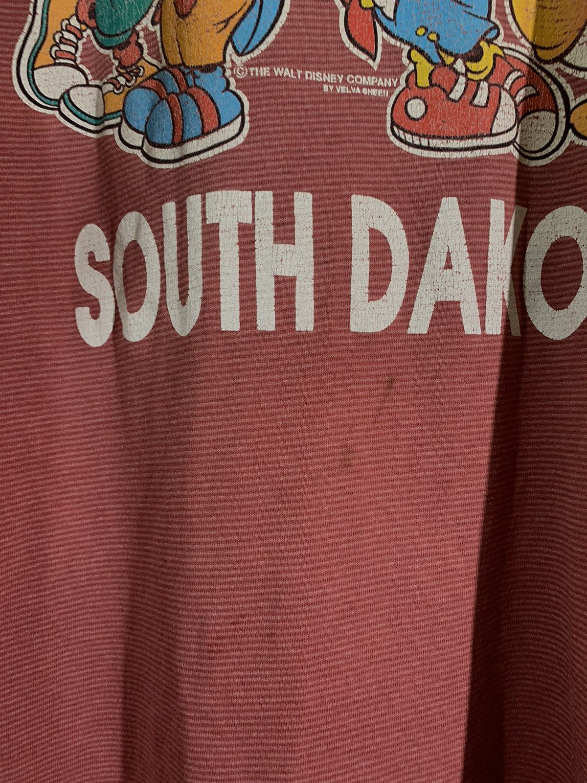 Disney Vintage Mickey and Co. Tee (90s) Size US XL / EU 56 / 4 - 6 Thumbnail