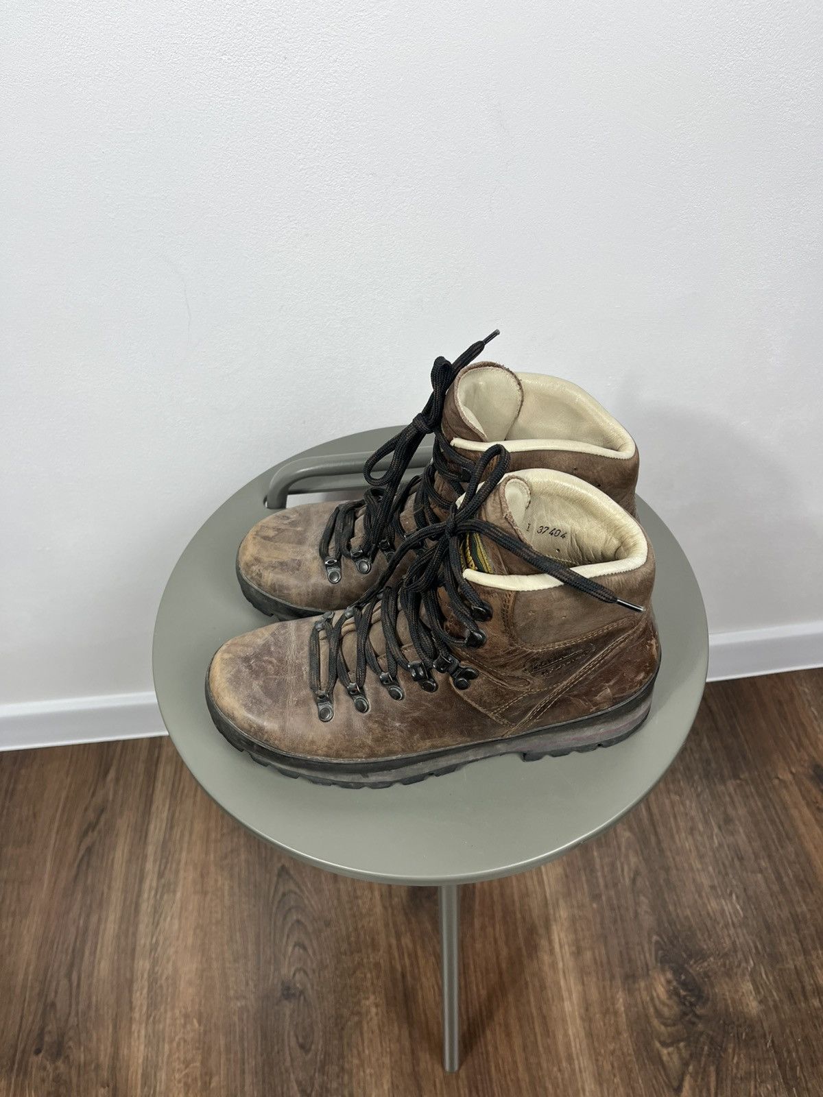 Other Meindl Women’s Leather Hiking Boots Vibram Sole Brown US 7.5 Size US 7.5 / IT 37.5 - 7 Thumbnail
