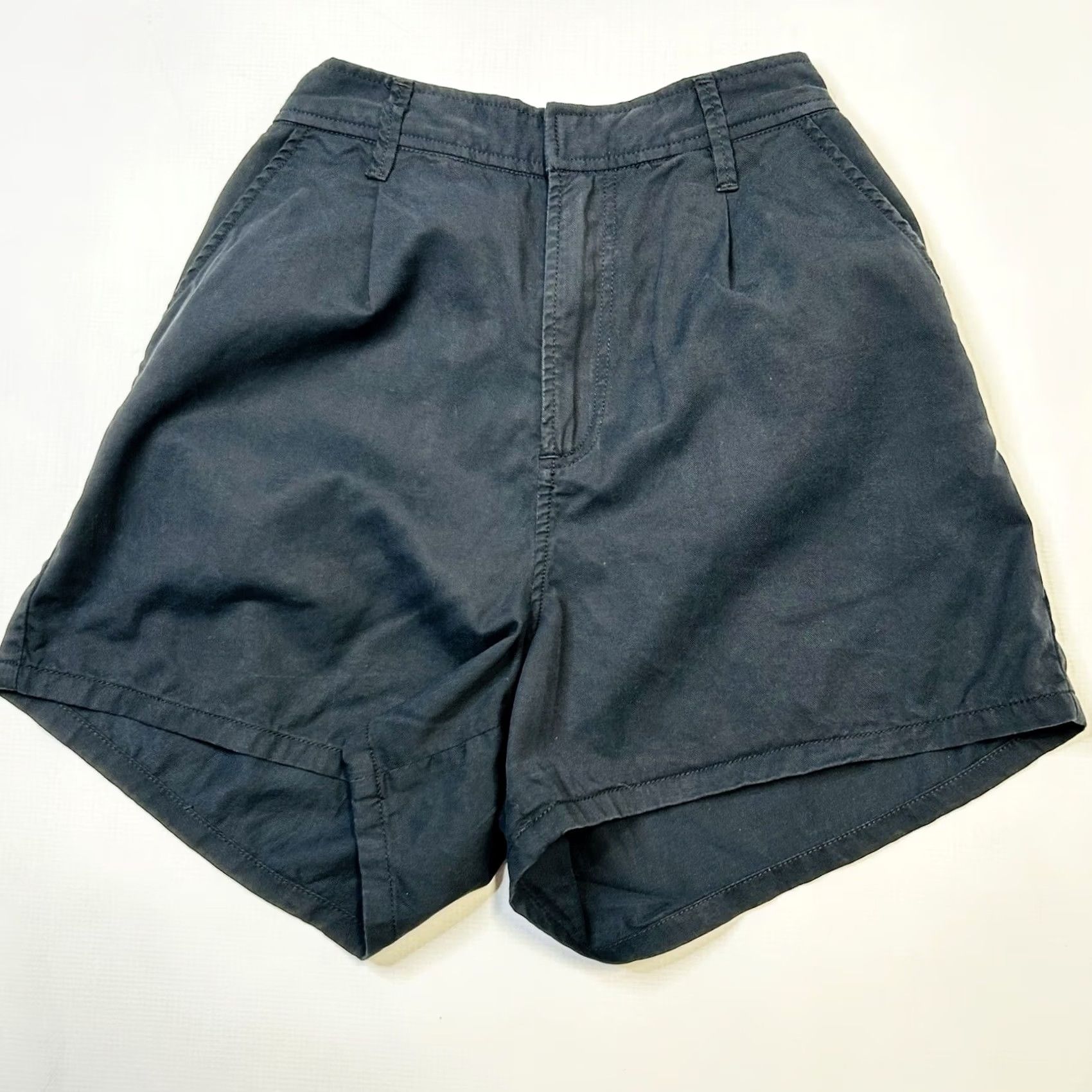Good American VINTAGE Good American Drapey Trouser Shorts Shirt Womens West Size 26" / US 2 / IT 38 - 3 Thumbnail