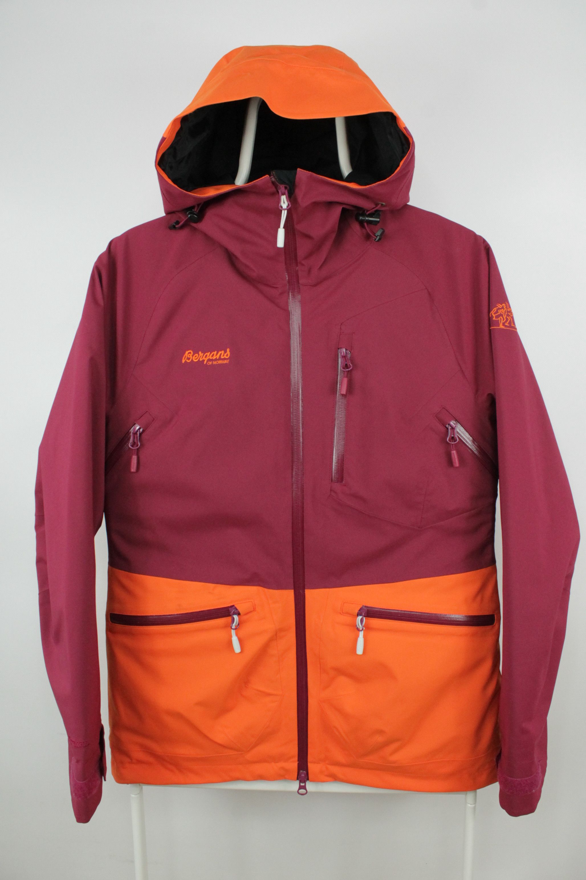 Bergans of Norway Bergans Of Norway Myrkdalen Insulated Dermizax Ski Jacket Size XS / US 0-2 / IT 36-38 - 1 Thumbnail