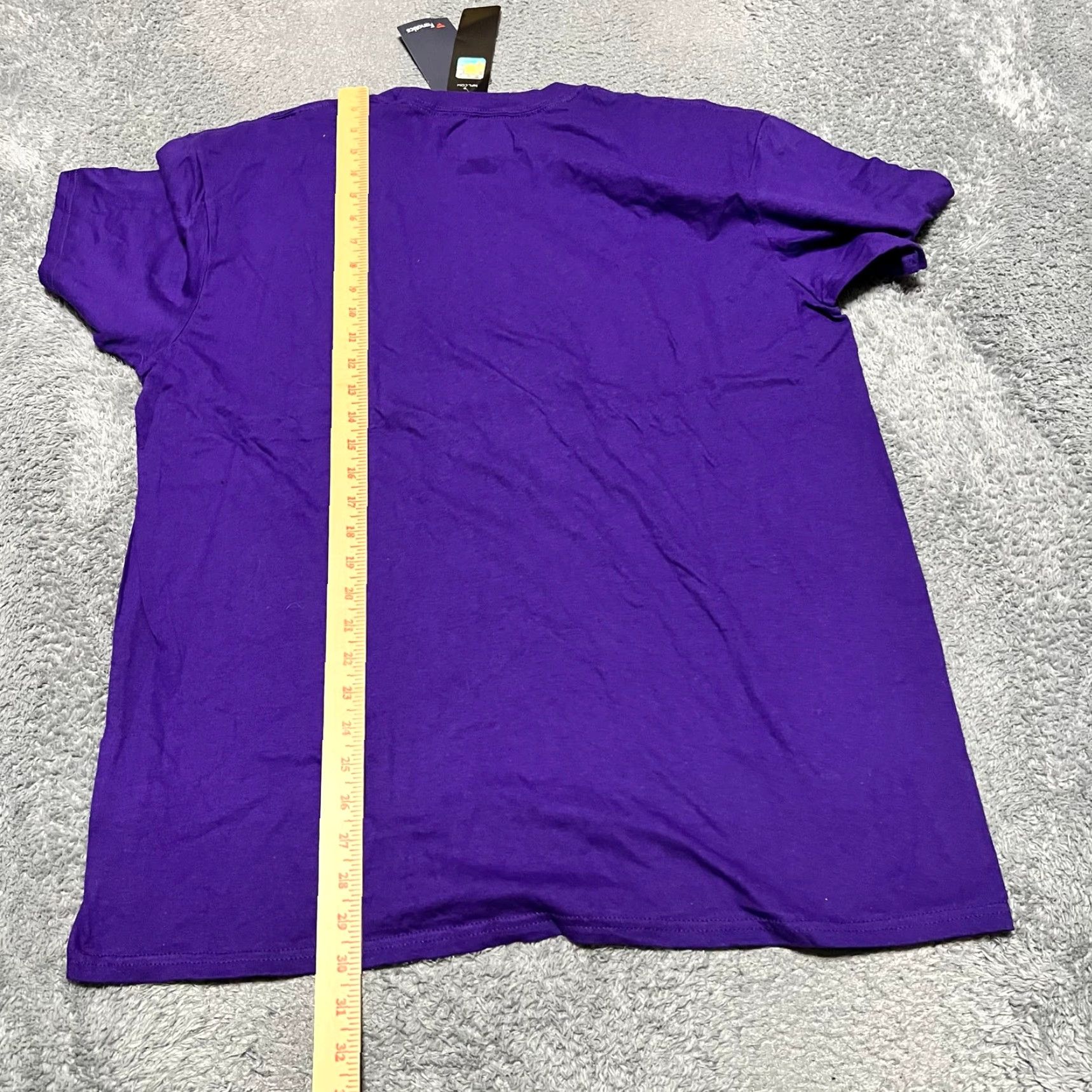 Vintage VINTAGE NFL Minnesota Vikings Fanatics Shirt Mens XL Purple Defend The North Size US XL / EU 56 / 4 - 7 Thumbnail