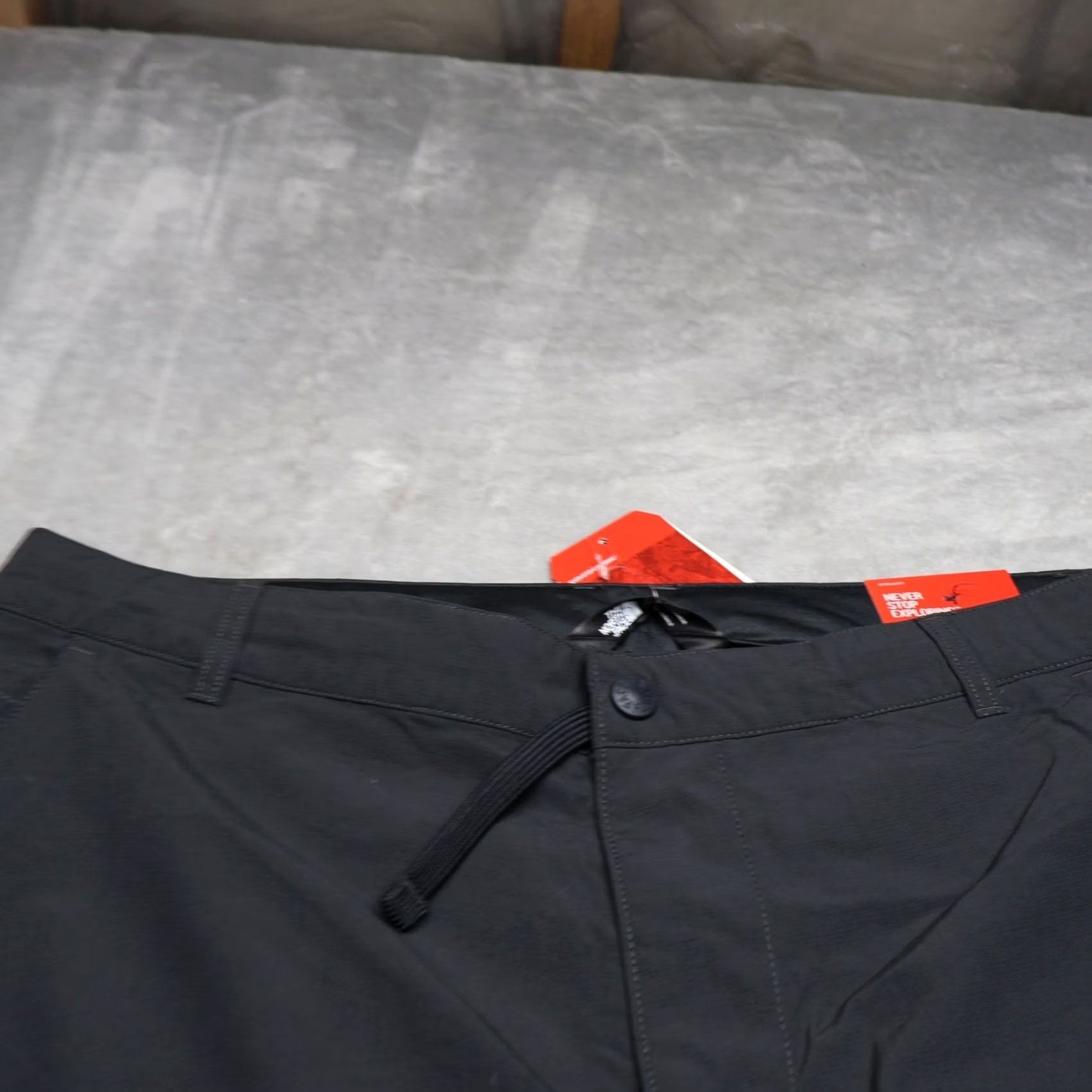 The North Face The North Face Shorts Mens 38 Grey Horizon 2.0 Hiking Quick Dry Trail Light NWD Size US 38 / EU 54 - 3 Thumbnail