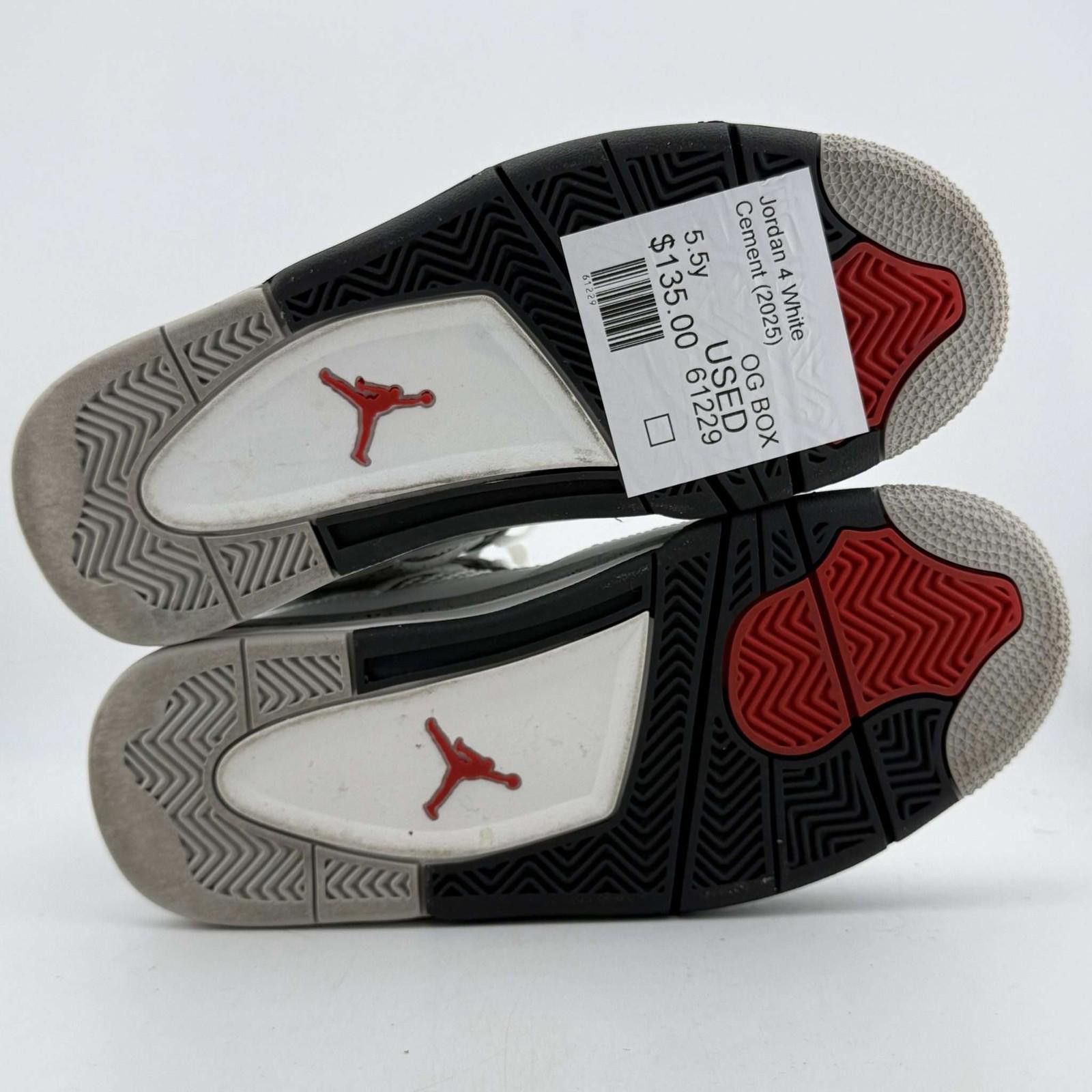 Jordan Brand Jordan 4 White Cement 5.5Y Used OG Box Size US 5.5 / EU 38 - 7 Thumbnail