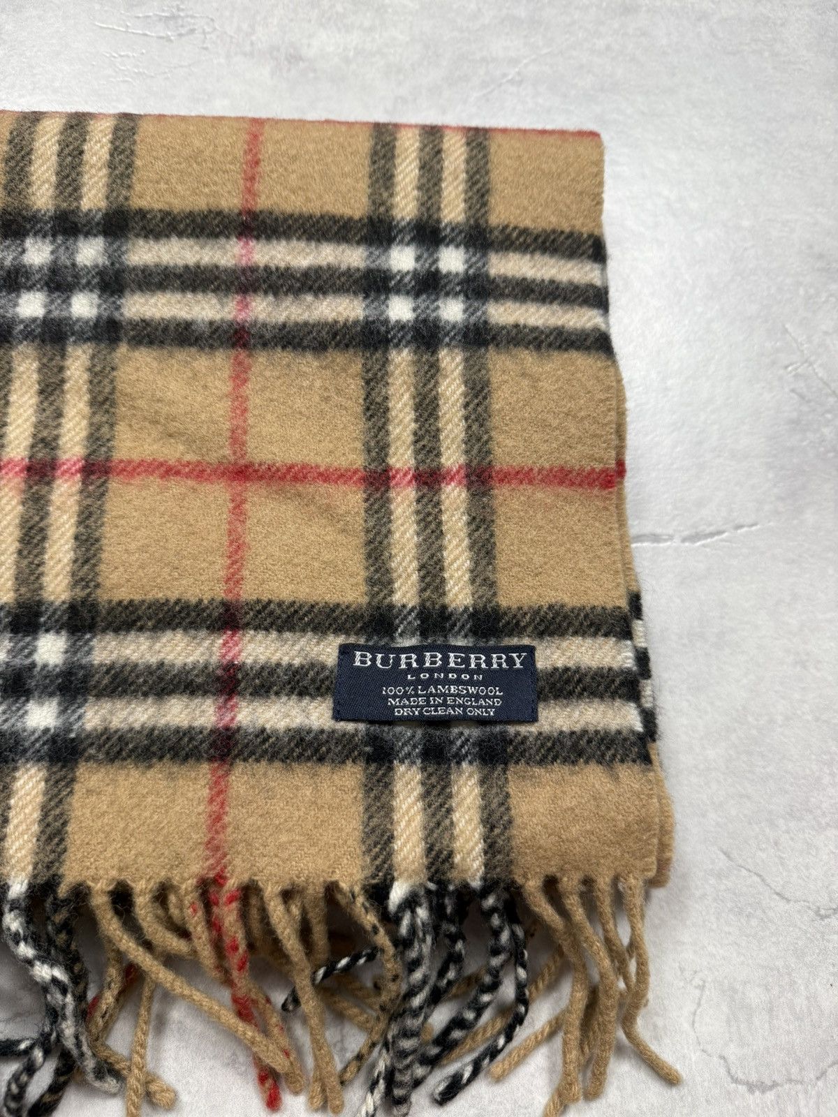 Burberry Burberry Vintage Wool Scarf Size ONE SIZE - 2 Thumbnail