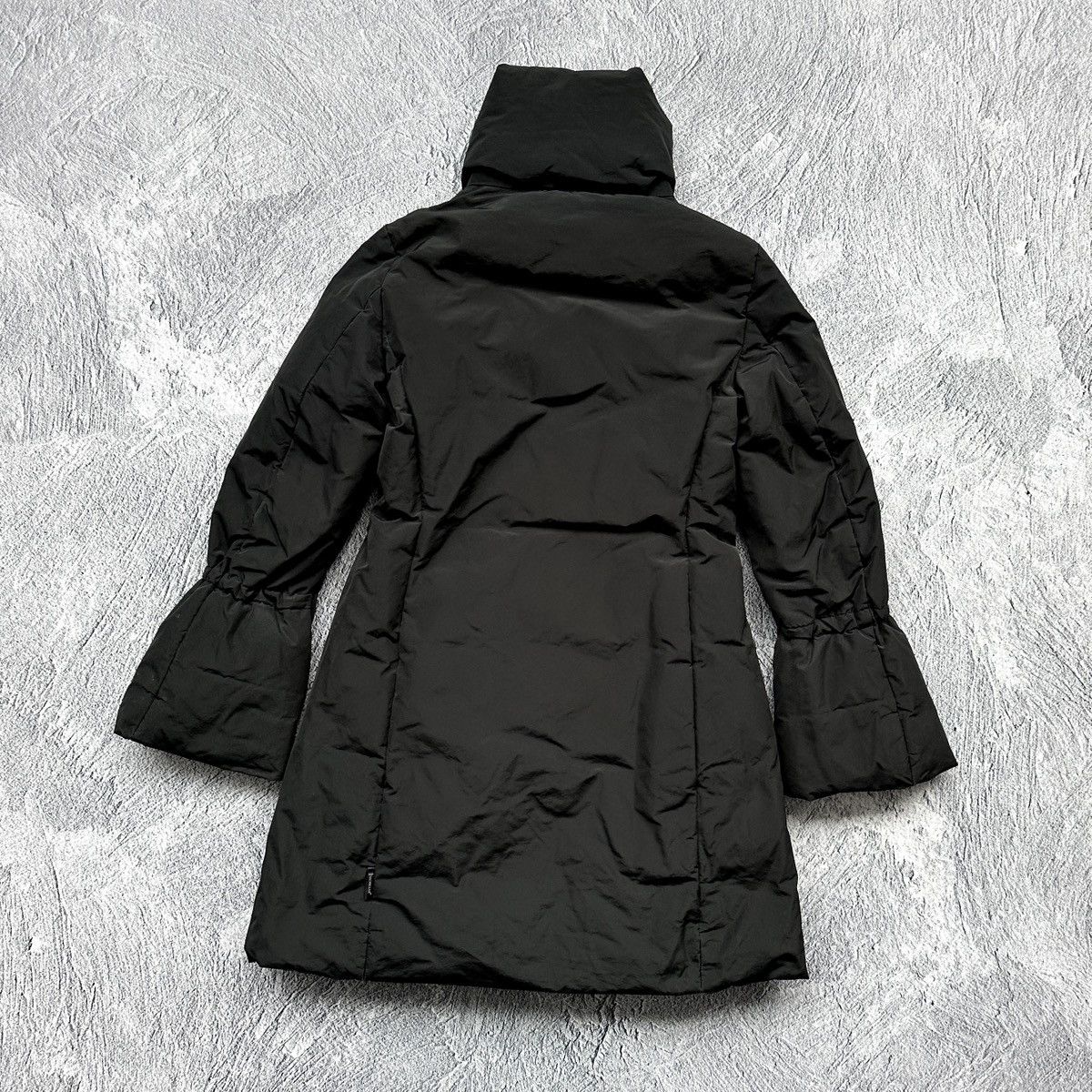 Moncler Moncler Alnus Down Long Jacket Black Size: 1 (S) RRP - 950$ Size S / US 4 / IT 40 - 11 Thumbnail