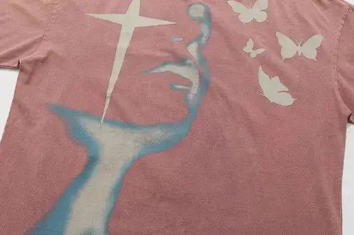 Japanese Brand Butterfly Shadow Graphic Tshirt Size US L / EU 52-54 / 3 - 4 Thumbnail