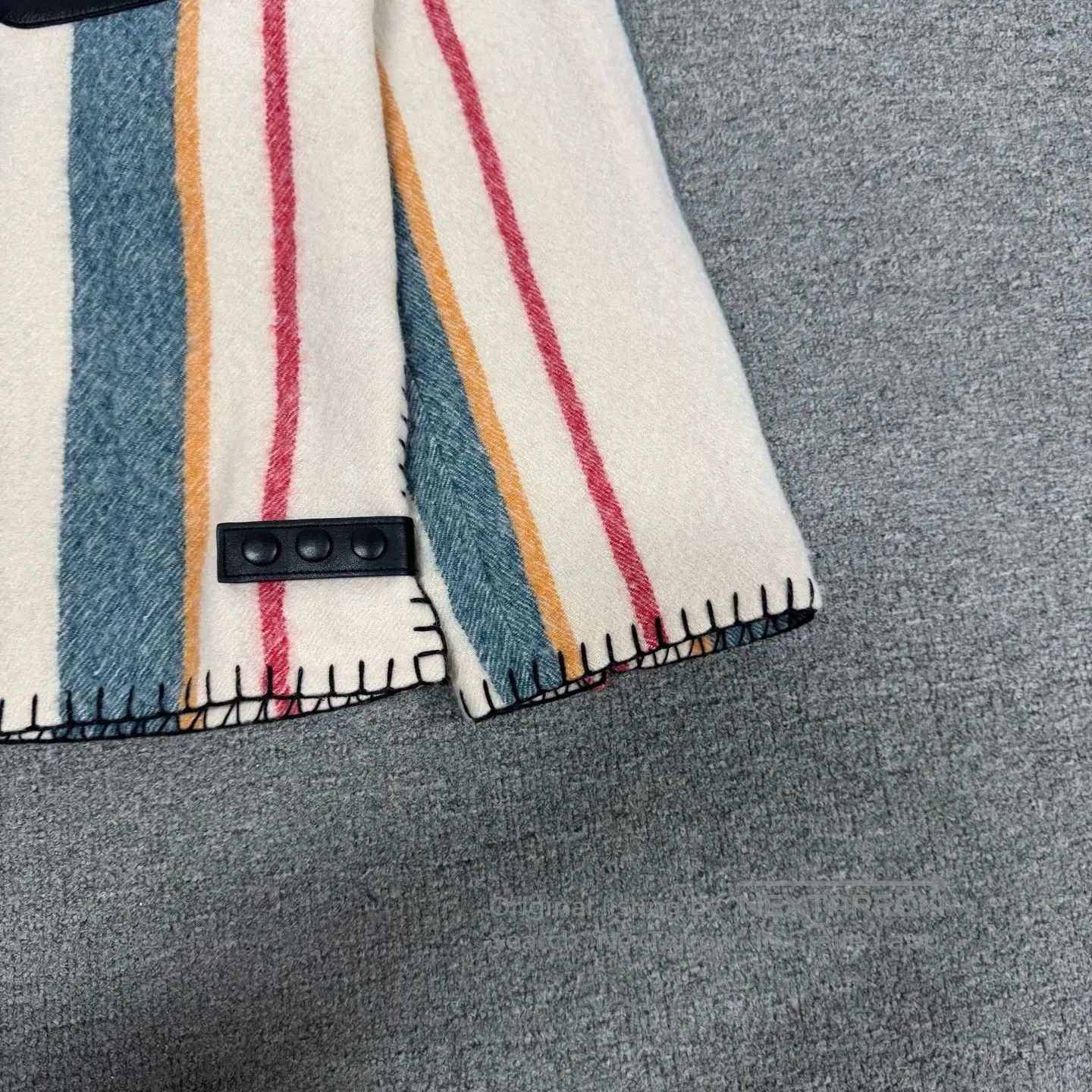 Loewe LOEWE size 32 Leather border with colorful strip trim pocke Size S / US 4 / IT 40 - 5 Thumbnail