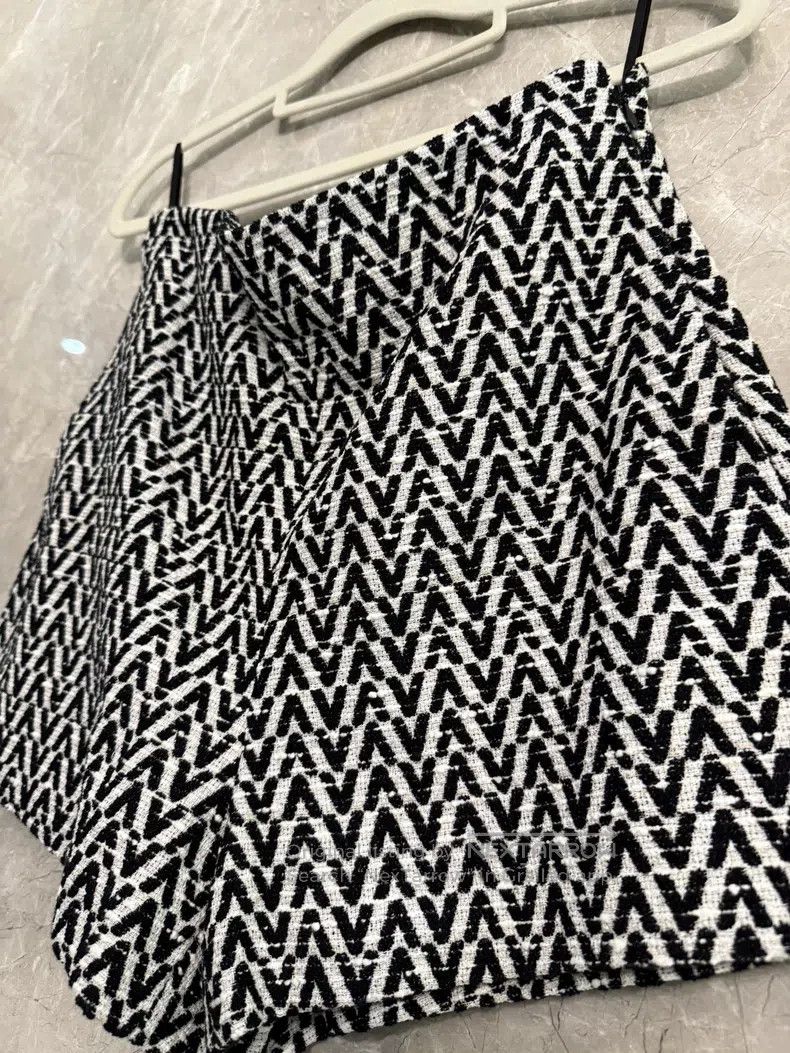 Valentino Valentino Black and white houndstooth set Size M / US 6-8 / IT 42-44 - 7 Thumbnail