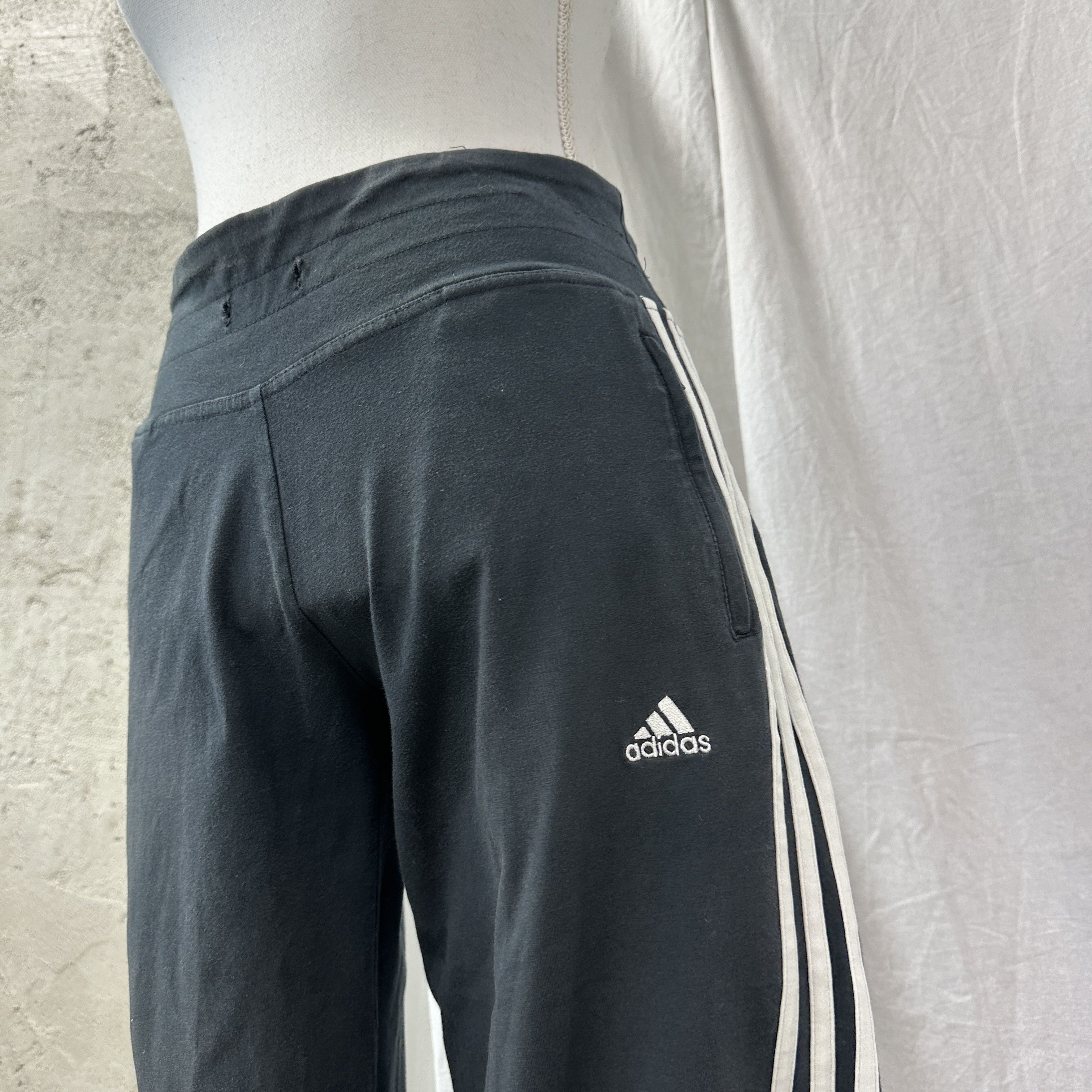 Adidas Vintage Sporty Streetwear Hip Hop Adidas Capri Pants Y2K Size 26" / US 2 / IT 38 - 6 Thumbnail