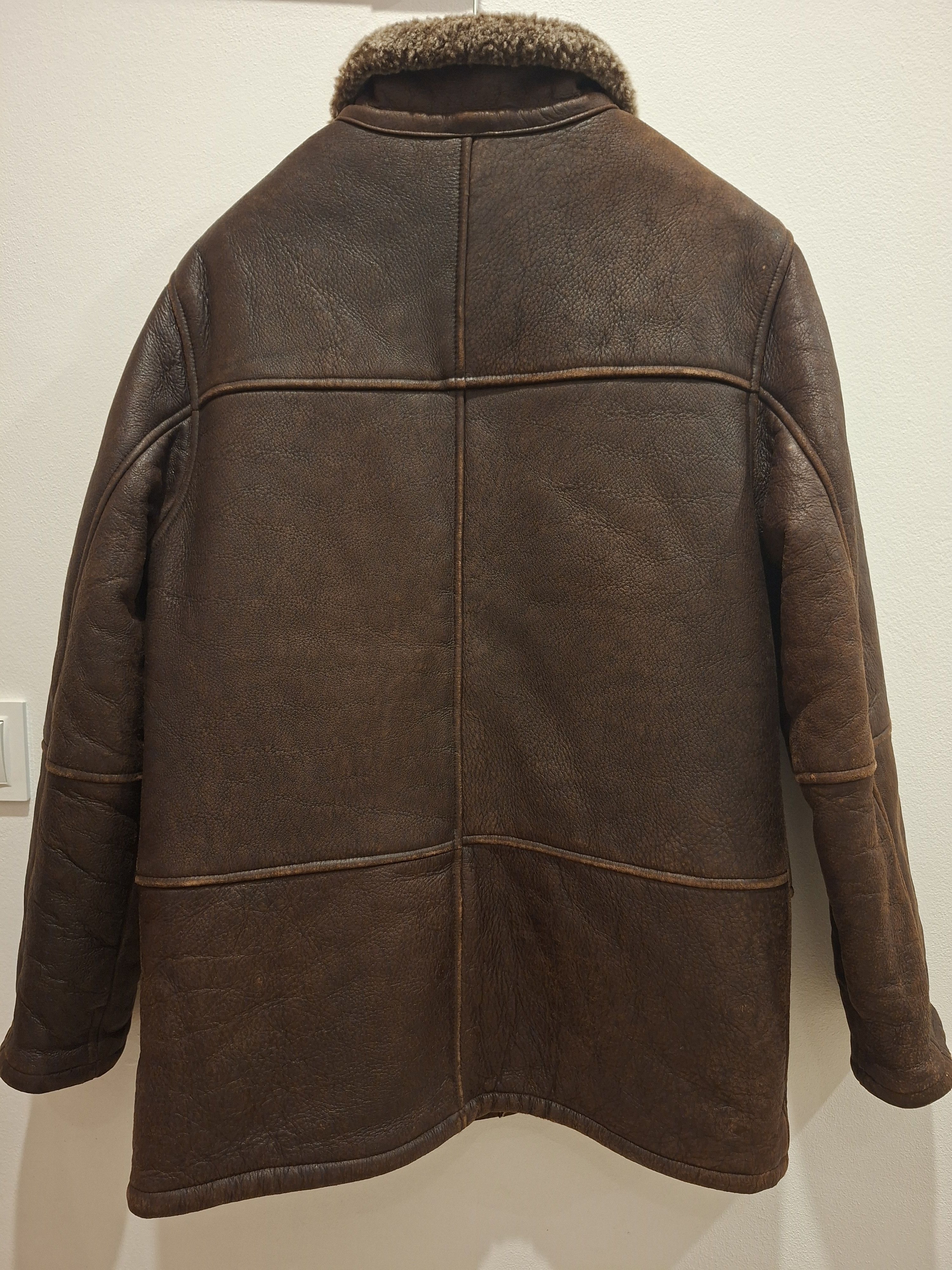 Other Vintage women shearling coat made from genuine lambskin. Size M / US 6-8 / IT 42-44 - 2 Thumbnail