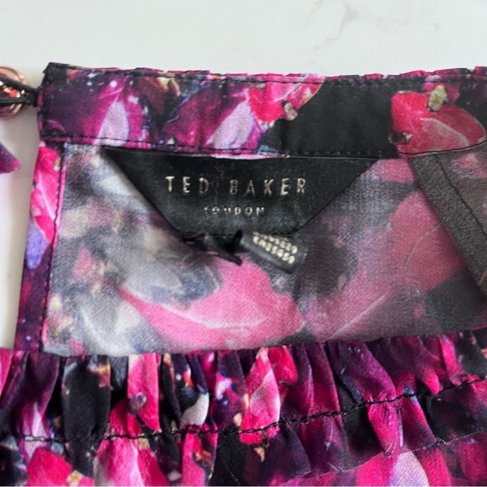 Ted Baker Ted Baker London Zenze Gem Sheer Floral Print Blouse Size S / US 4 / IT 40 - 3 Thumbnail