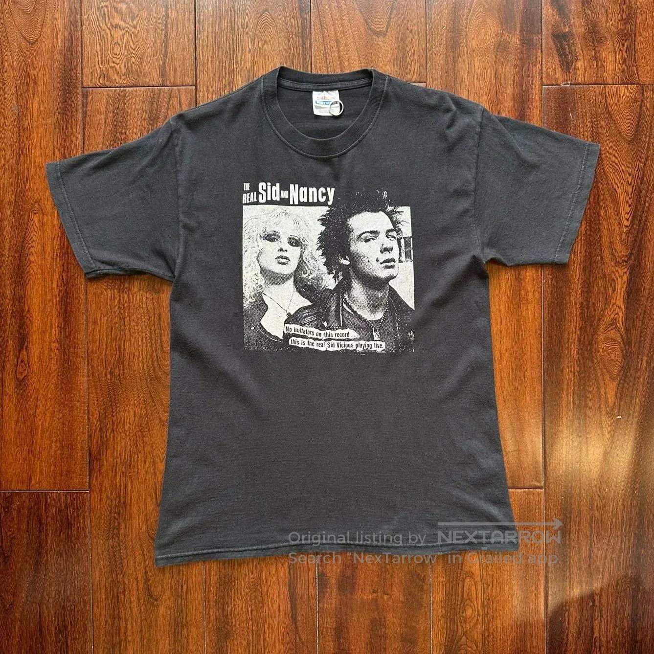 Vintage Sex Pistols Sid & Nancy Vintage 00s Tee. Size US M / EU 48-50 / 2 - 1 Thumbnail