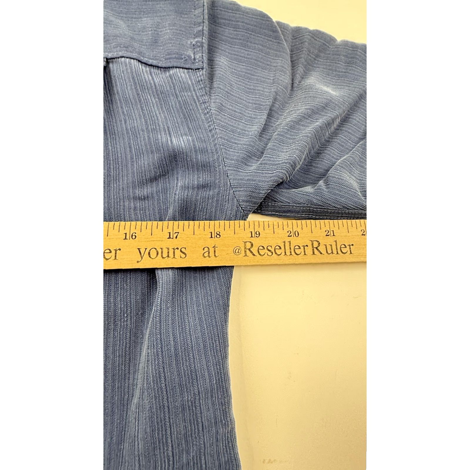 Royal Robbins Royal Robbins Shirt Mens Medium Blue Short Sleeve Button Front Casual Outdoor Size US M / EU 48-50 / 2 - 7 Thumbnail