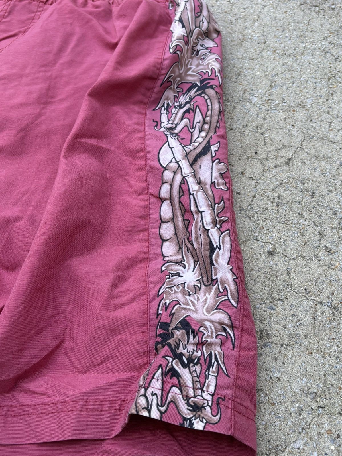 Signal Sport Vintage Dragon Shorts Size US 34 / EU 50 - 2 Thumbnail