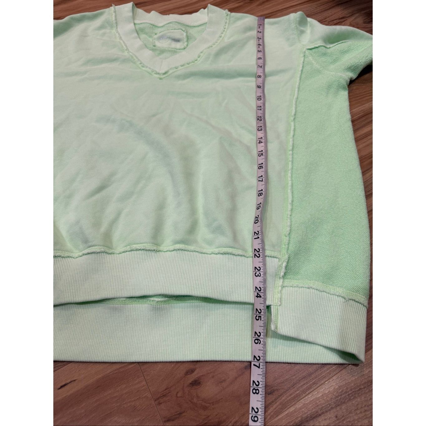 ABLE Aerie oversized relaxed fit v-neck sweatshirt sz XS Size XS / US 0-2 / IT 36-38 - 7 Thumbnail