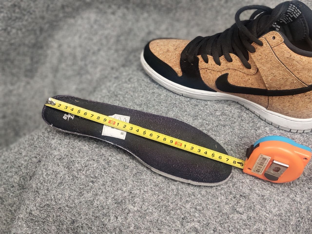 Nike Rare Nike SB Dunk High Premium SB Cork Authentic Sneakers Size US 10 / EU 43 - 22 Thumbnail