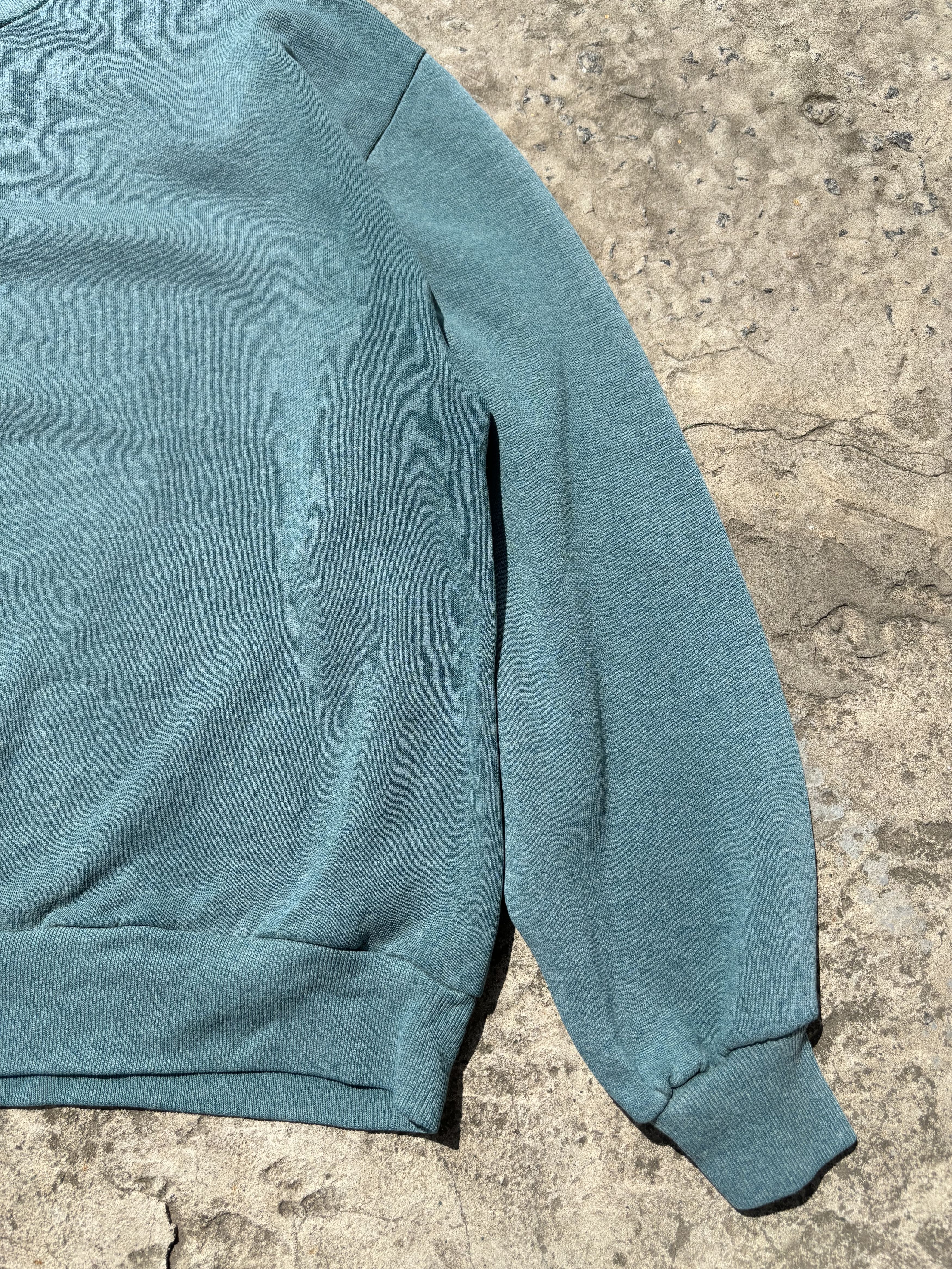 Jerzees Vintage Jerzees Blank Green Sunfaded Sweatshirt Size US L / EU 52-54 / 3 - 5 Thumbnail