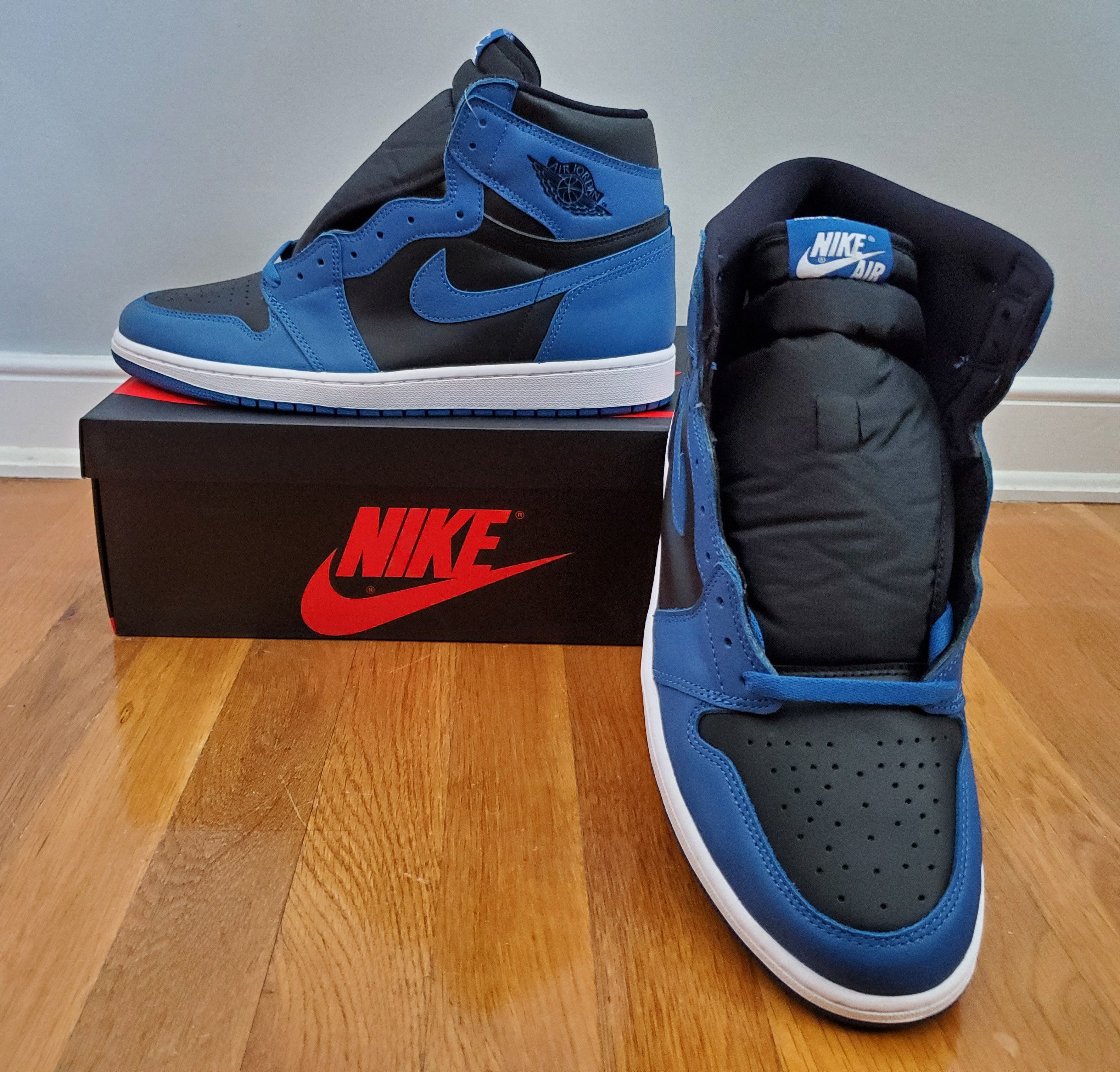 image of Nike Air Jordan 1 Retro High OG 'dark Marina Blue' Shoes in Dark Marina Blue/Black, Men's (Size 13)