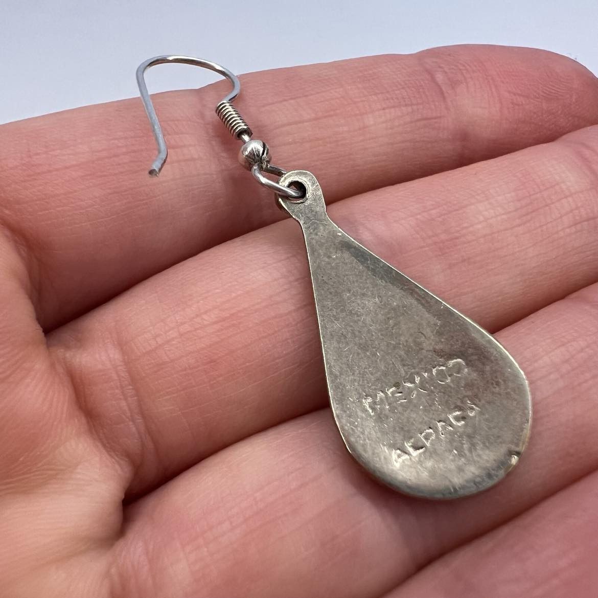 Sterling Silver Vintage Jewelry Sterling Silver Earrings Shell Nacre Mexico Size ONE SIZE - 4 Thumbnail