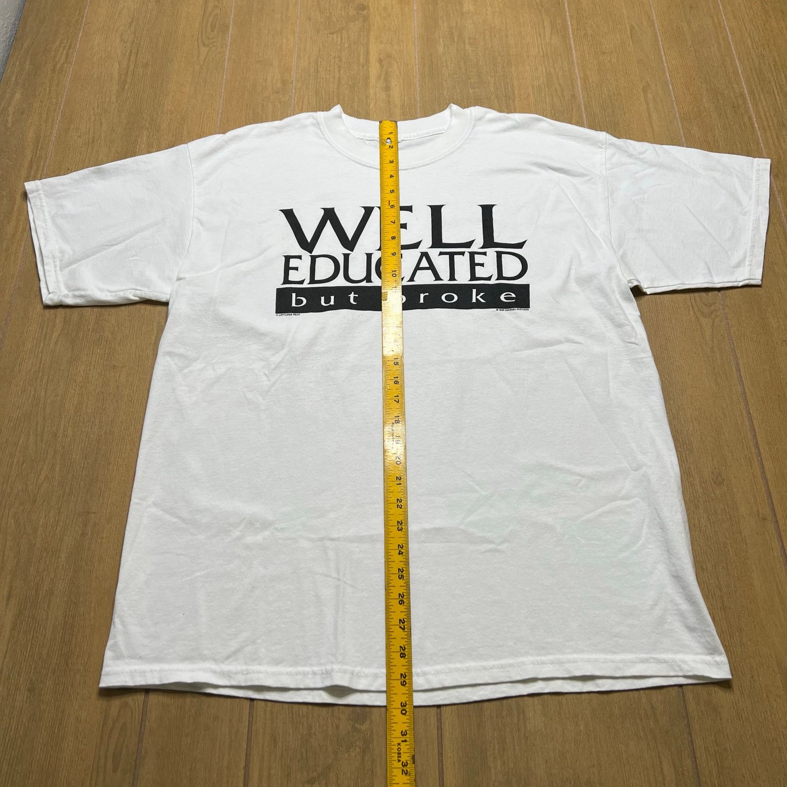 Vintage Vintage 90s white t-shirt Men XL "WELL EDUCATED but broke" Size US XL / EU 56 / 4 - 5 Thumbnail