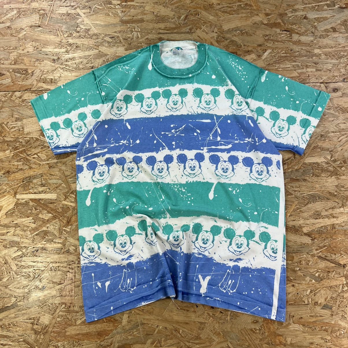Disney VINTAGE DINSEY MICKEY ALL OVER PRINT T-SHIRT 90S MADE IN USA Size US XL / EU 56 / 4 - 2 Thumbnail