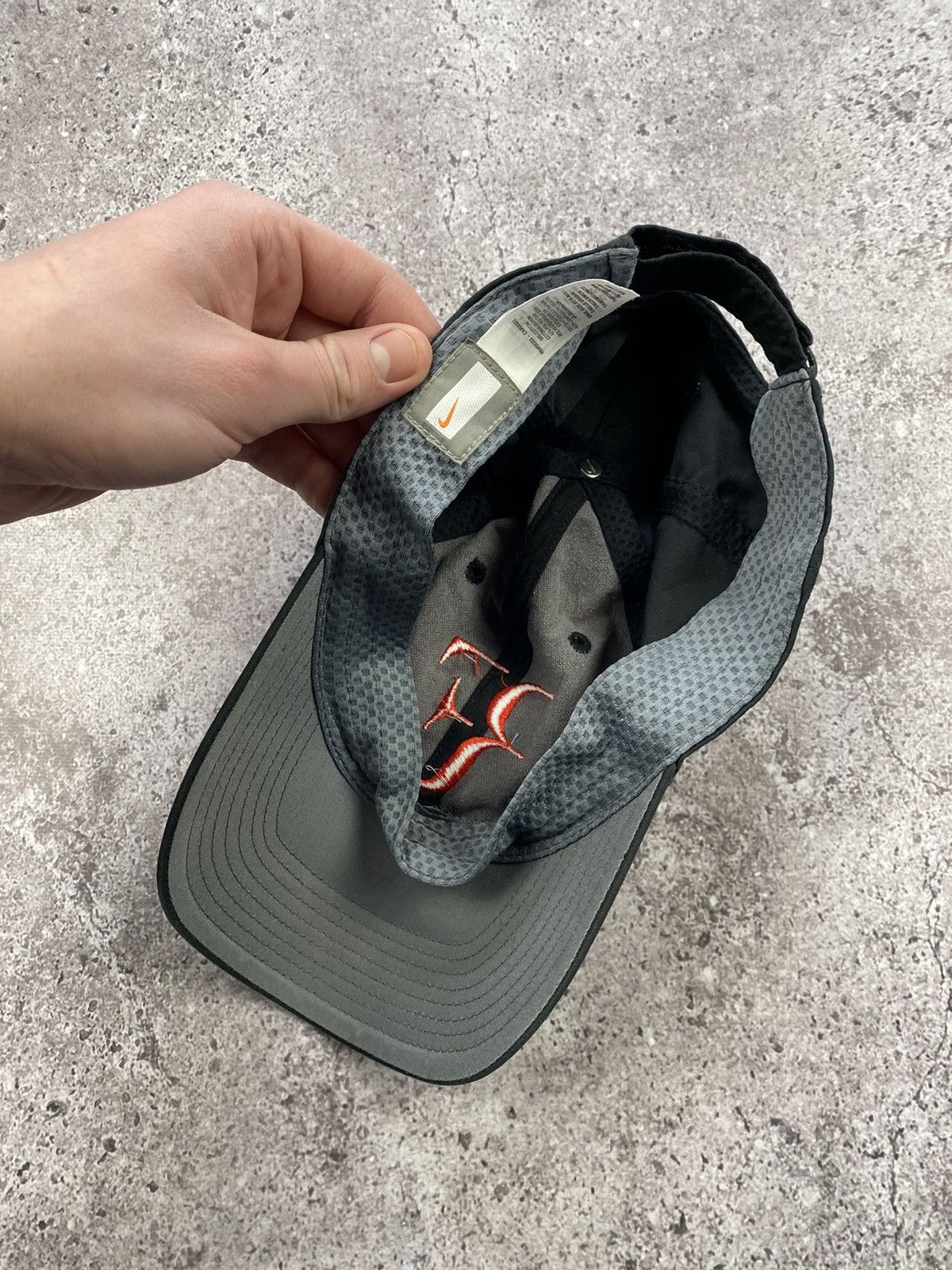 Nike × Vintage Vintage Mans Nike RF Roger Federer Y2K Faded Cap Hat Size ONE SIZE - 6 Thumbnail