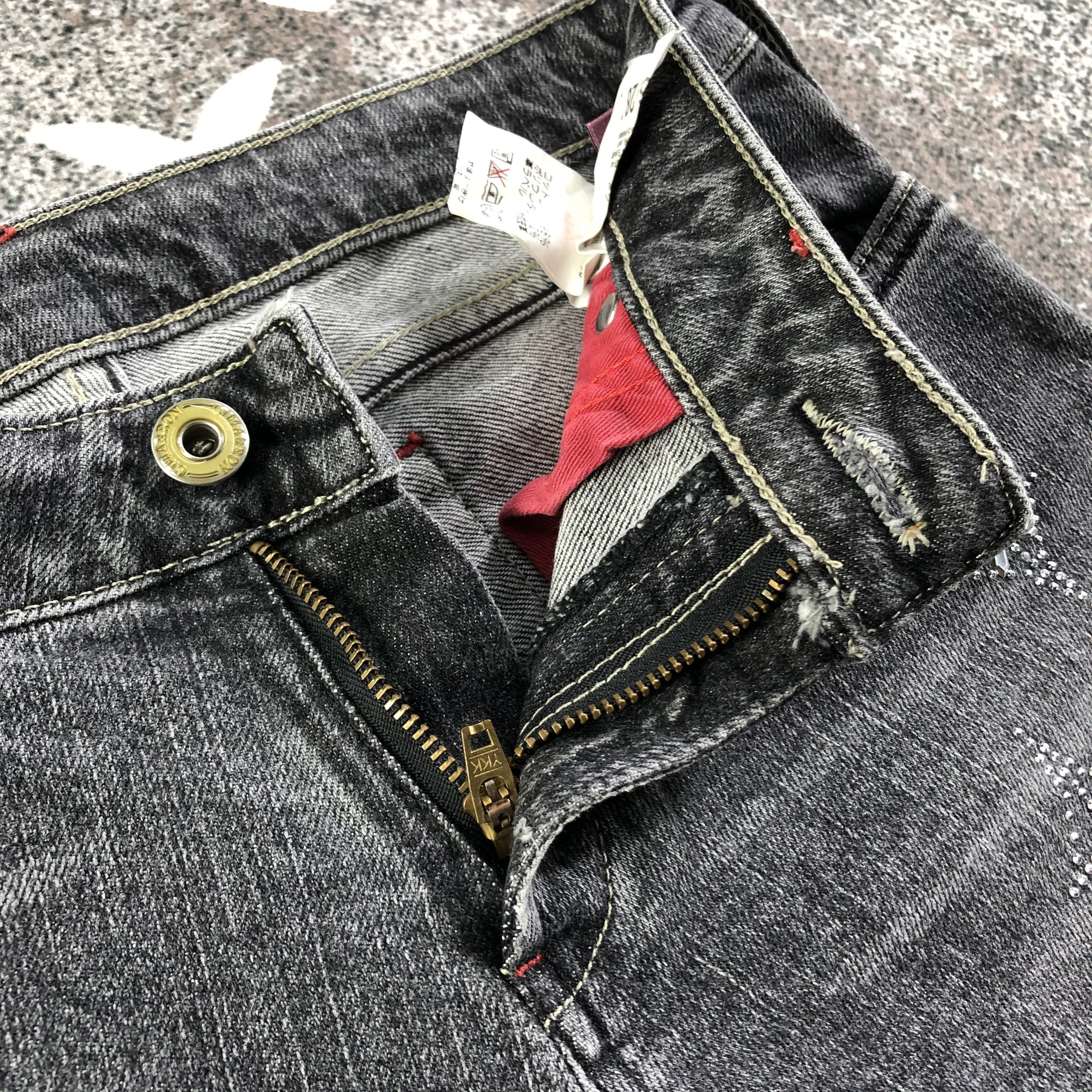 Japanese Brand Cimarron Faded Black Flared Denim KJ1969 Size 27" / US 4 / IT 40 - 7 Thumbnail