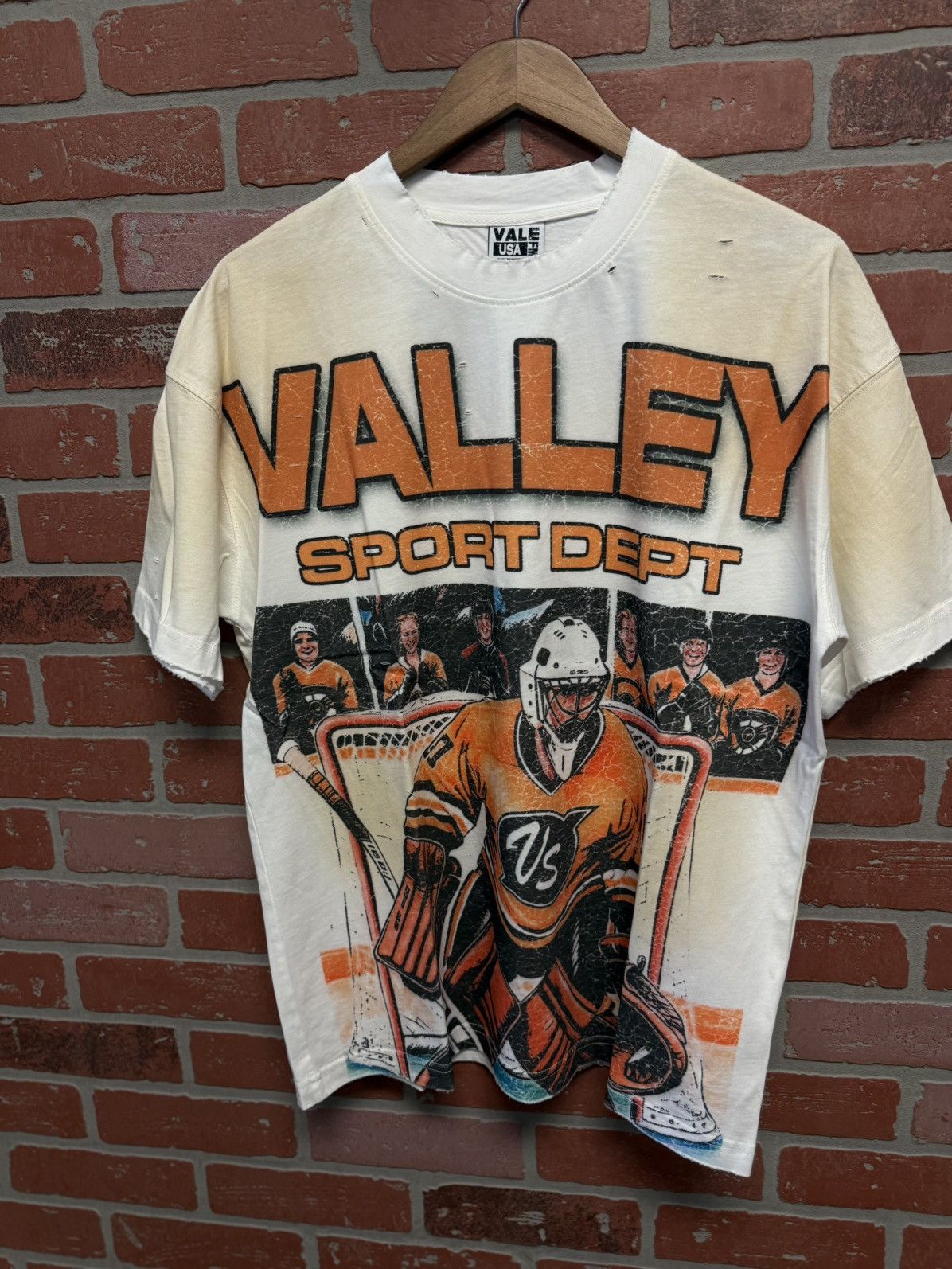 Vale Valley Hockey Tee Shirt Size Small Brand New 🔥 Size US S / EU 44-46 / 1 - 3 Thumbnail