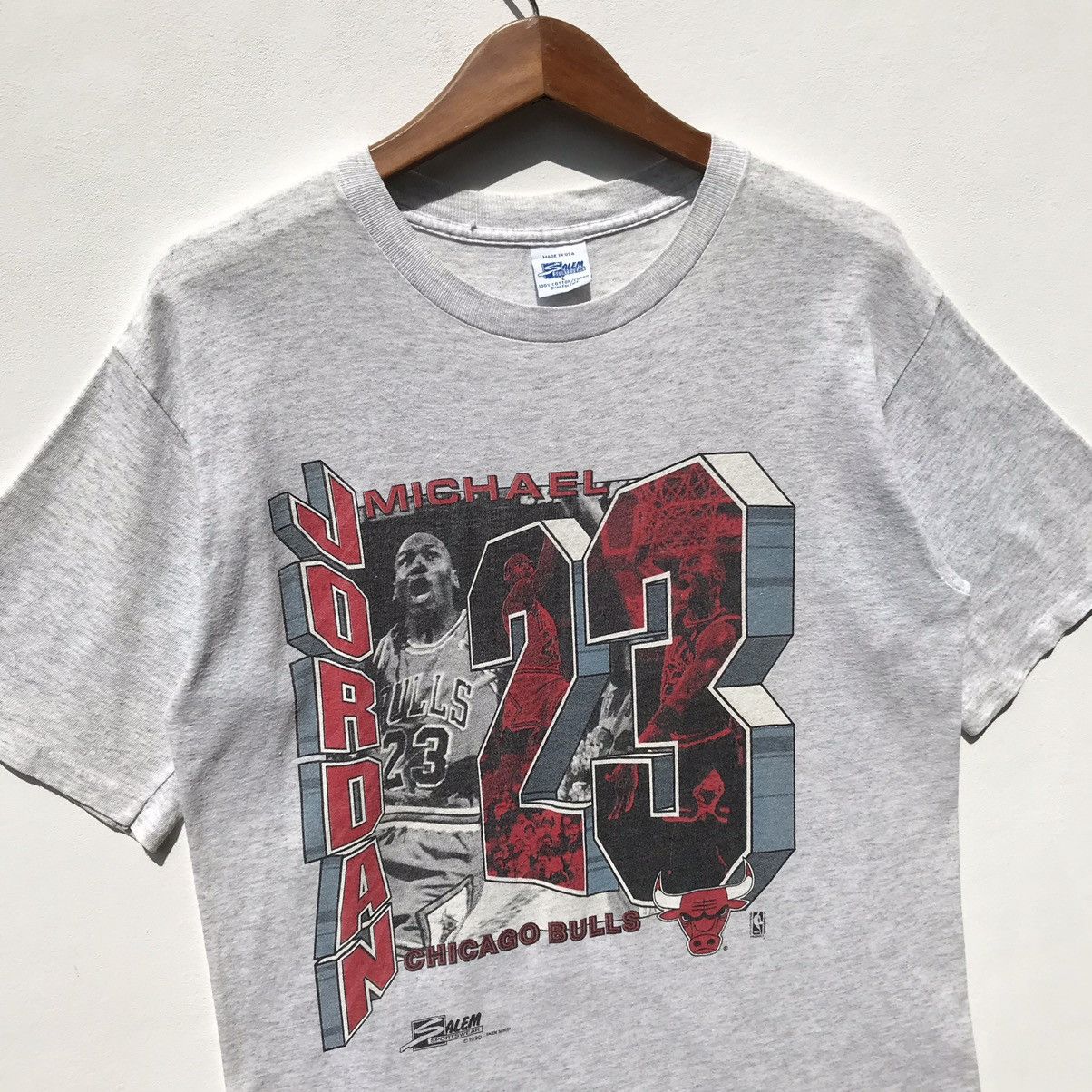 NBA × Vintage 🔥Rare🔥Vintage 1990 Michael Jordan Chicago Bulls NBA Tee Size US M / EU 48-50 / 2 - 5 Thumbnail