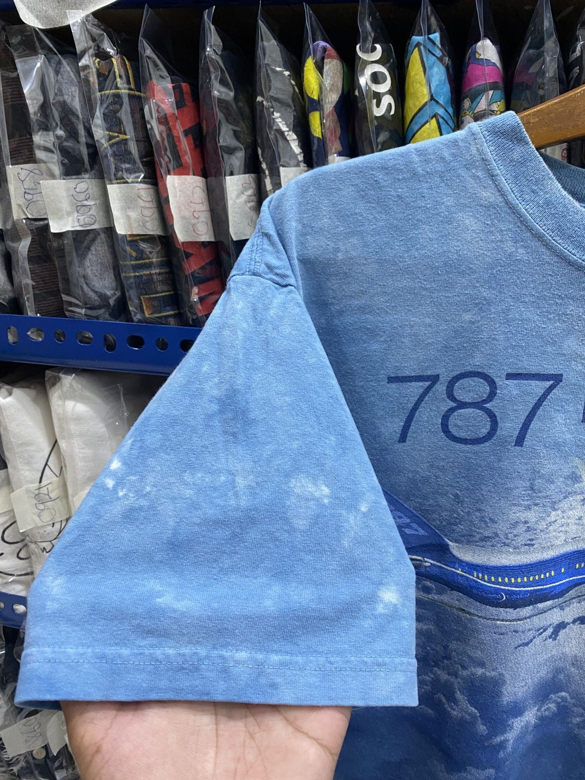 Liquid Blue LIQUID BLUE TSHIRT Size US L / EU 52-54 / 3 - 6 Thumbnail