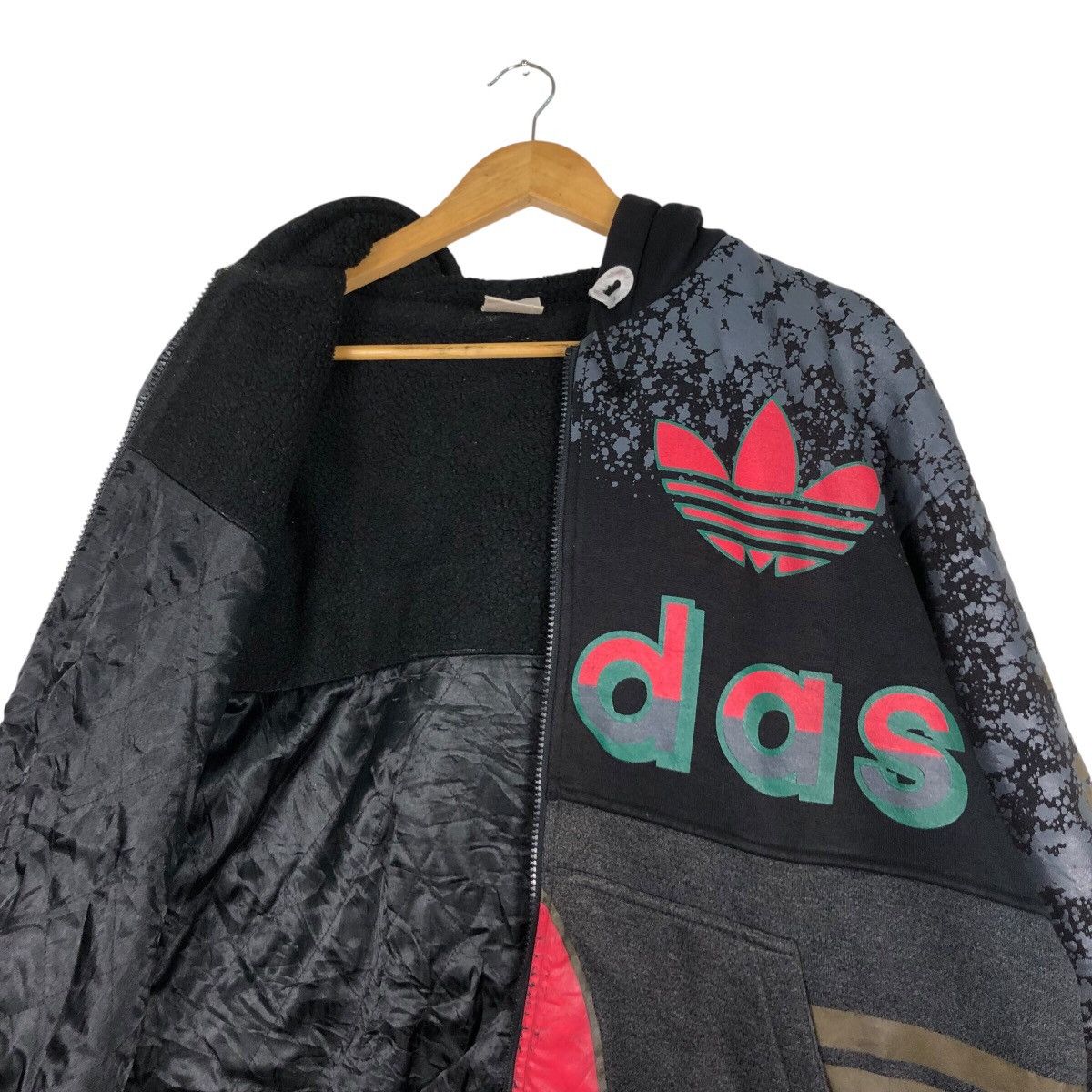 Adidas × Japanese Brand × Vintage Rare Design Adidas Big Logo Vintage Japan Production #A3 Size US L / EU 52-54 / 3 - 11 Thumbnail