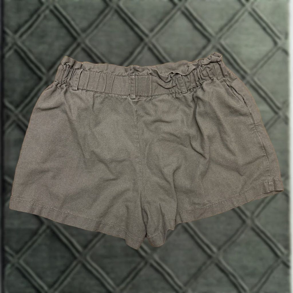 Vintage Have Shorts Green Linen Elastic Waist Pockets 27x2 Size L Women Juniors 2 in Inseam Casual Size 36" / US 14 / IT 50 - 1 Thumbnail