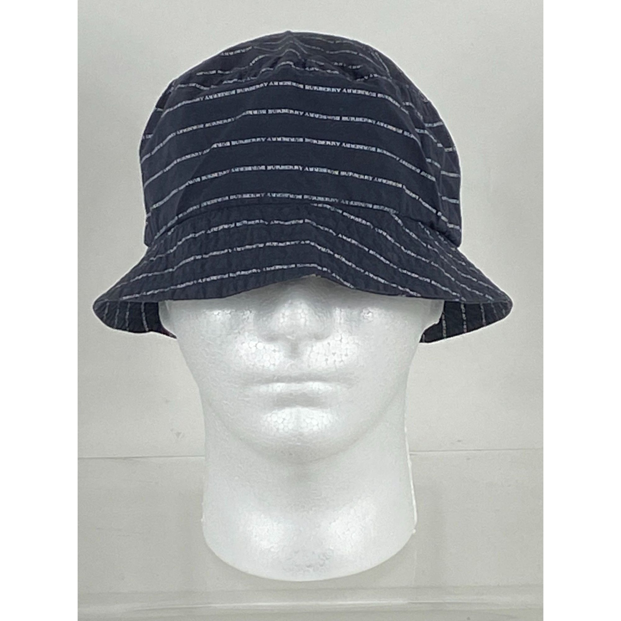 Burberry Burberry London Repeated Spell Out "Burberry" Bucket Hat L W Size ONE SIZE - 1 Thumbnail