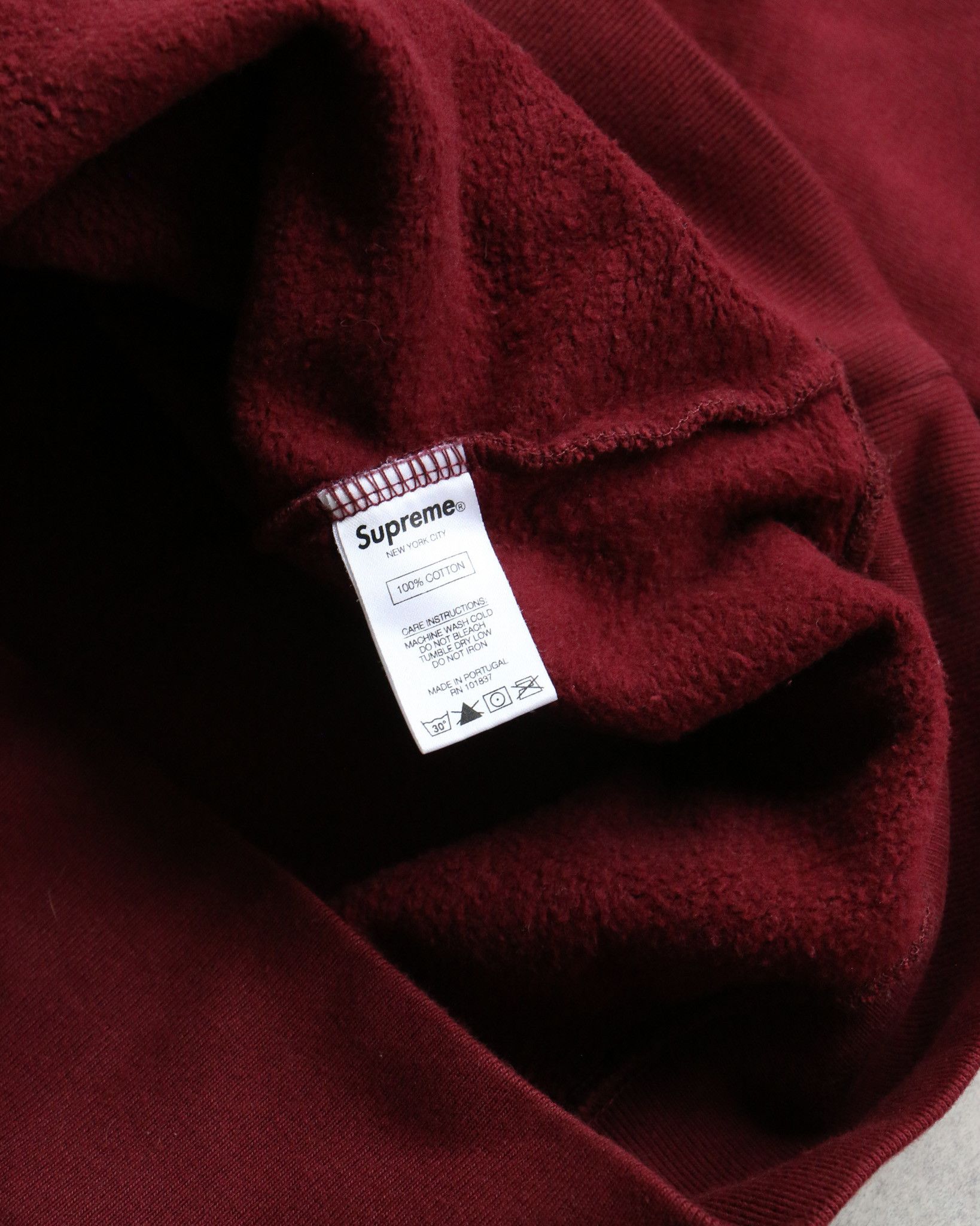 Supreme Supreme Chain Stitched Face Hoodie Burgundy Size US M / EU 48-50 / 2 - 4 Thumbnail