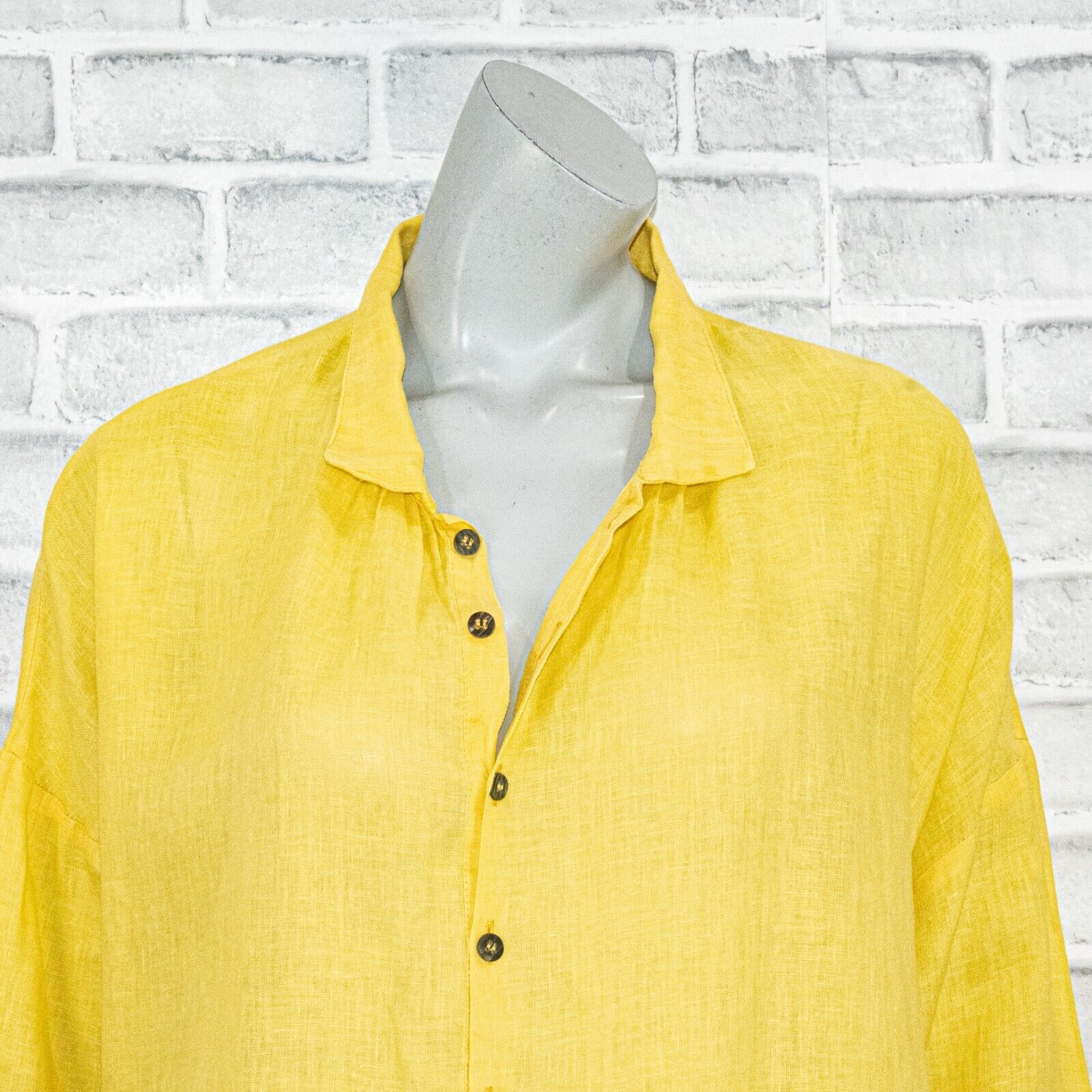 eskandar Eskandar Women's 100% Linen Boxy oversize 1/2 button Blouse Size ONE SIZE - 12 Thumbnail