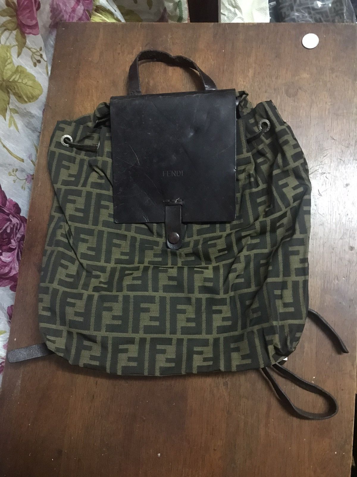 Fendi Authentic Fendi Bac Pack Size ONE SIZE - 1 Thumbnail