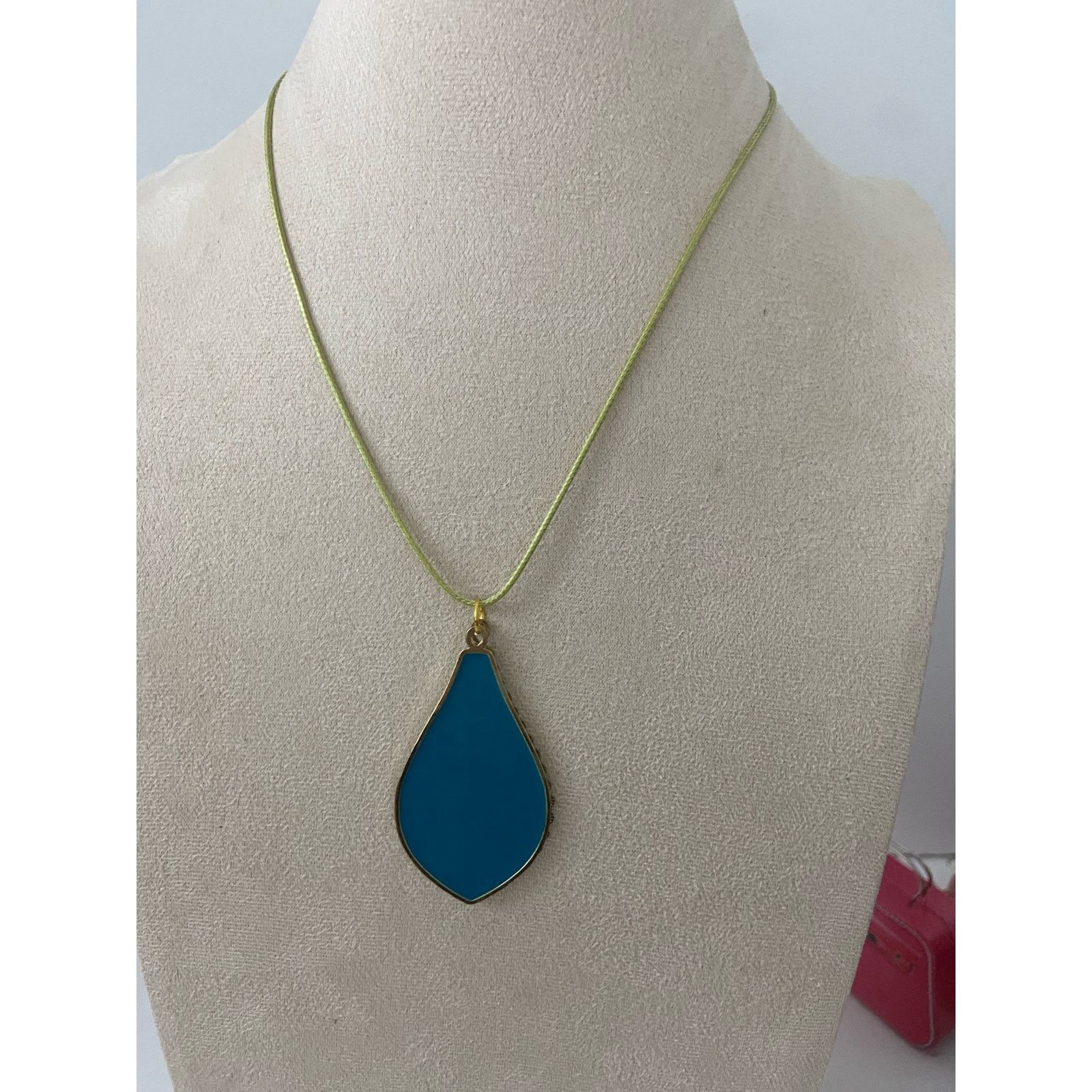 Handmade teardrop pendant necklace Size ONE SIZE - 2 Thumbnail