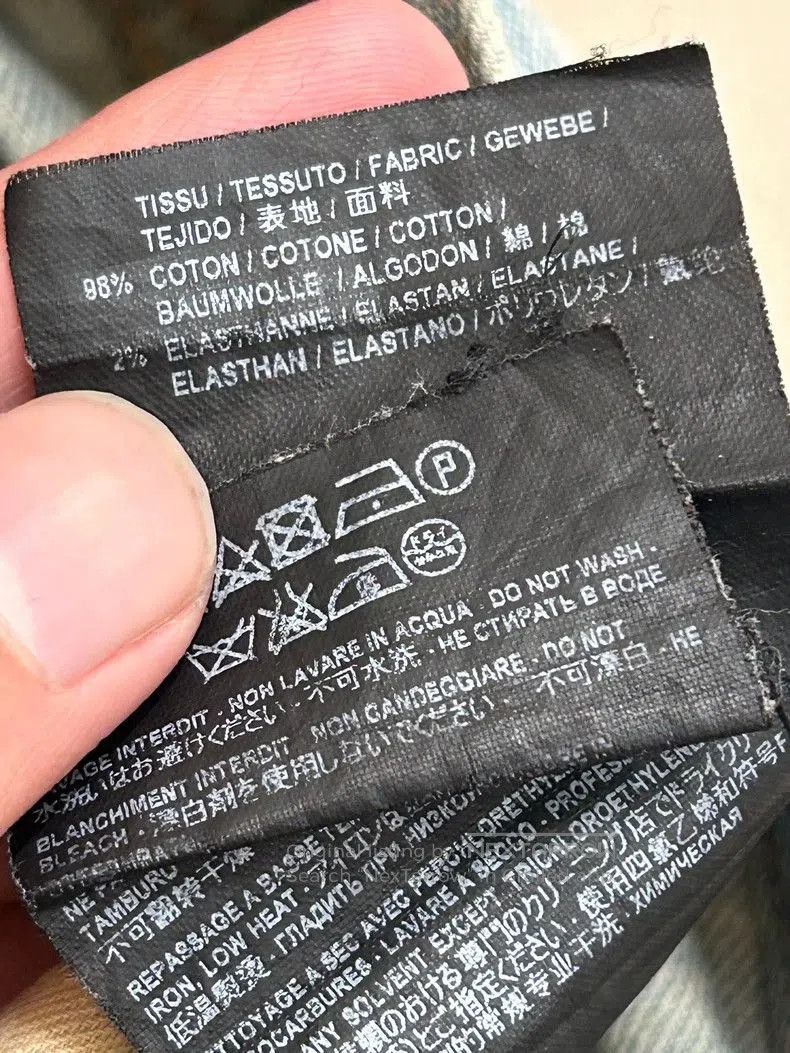 Saint Laurent Paris Saint Laurent D02 Distressed Denim Jeans. Size US 29 - 6 Thumbnail