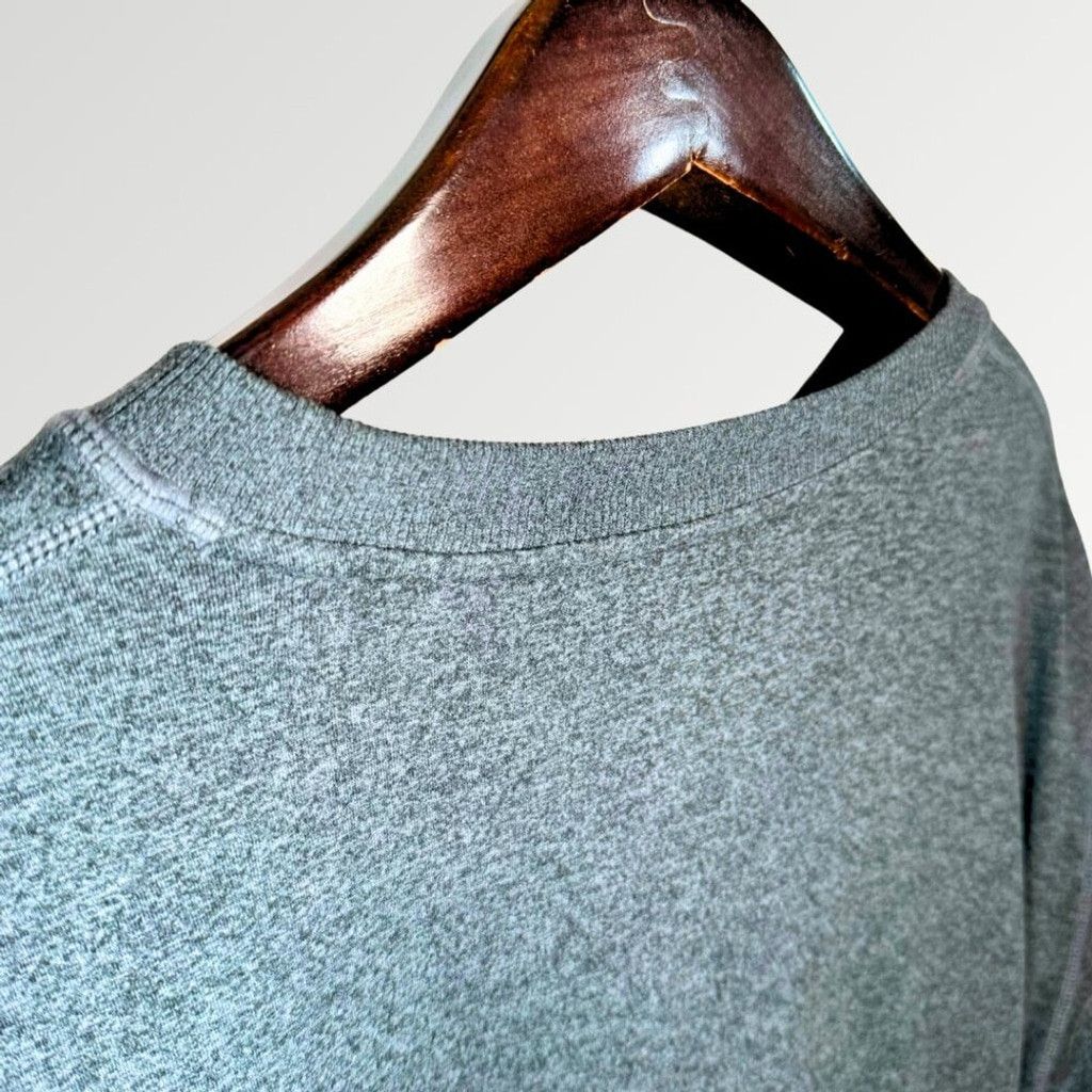 Vuori vuori Men's Ponto Performance Crew in Charcoal Heather - XL Size US XL / EU 56 / 4 - 11 Thumbnail