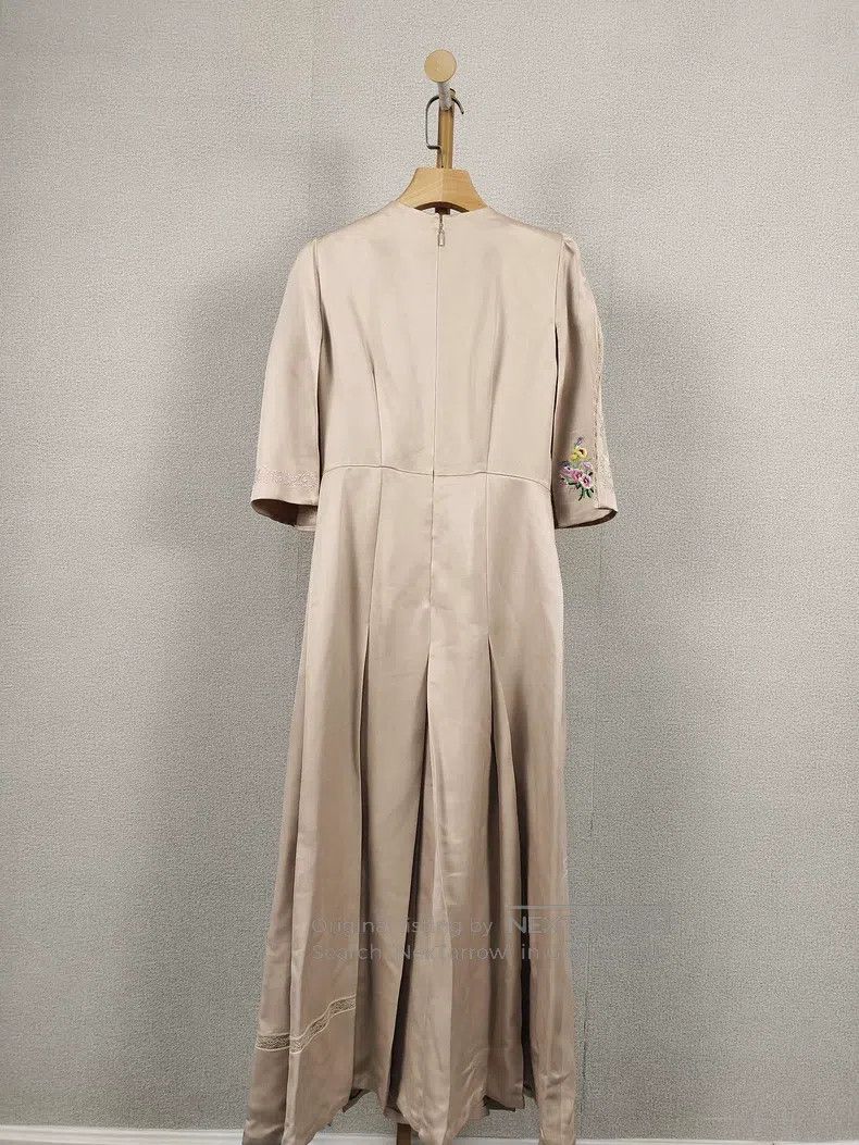 Fendi Fendi Heavy embroidery elegant long dress Size XXS / US 00 / IT 34 - 2 Thumbnail